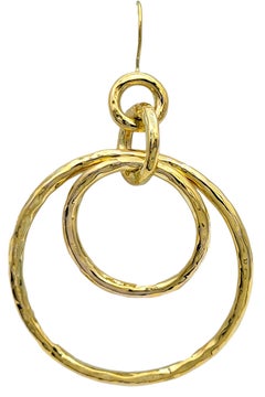 Tiered Open Circle Hammered Finish Dangly Hoop Earrings in 14 Karat Yellow Gold