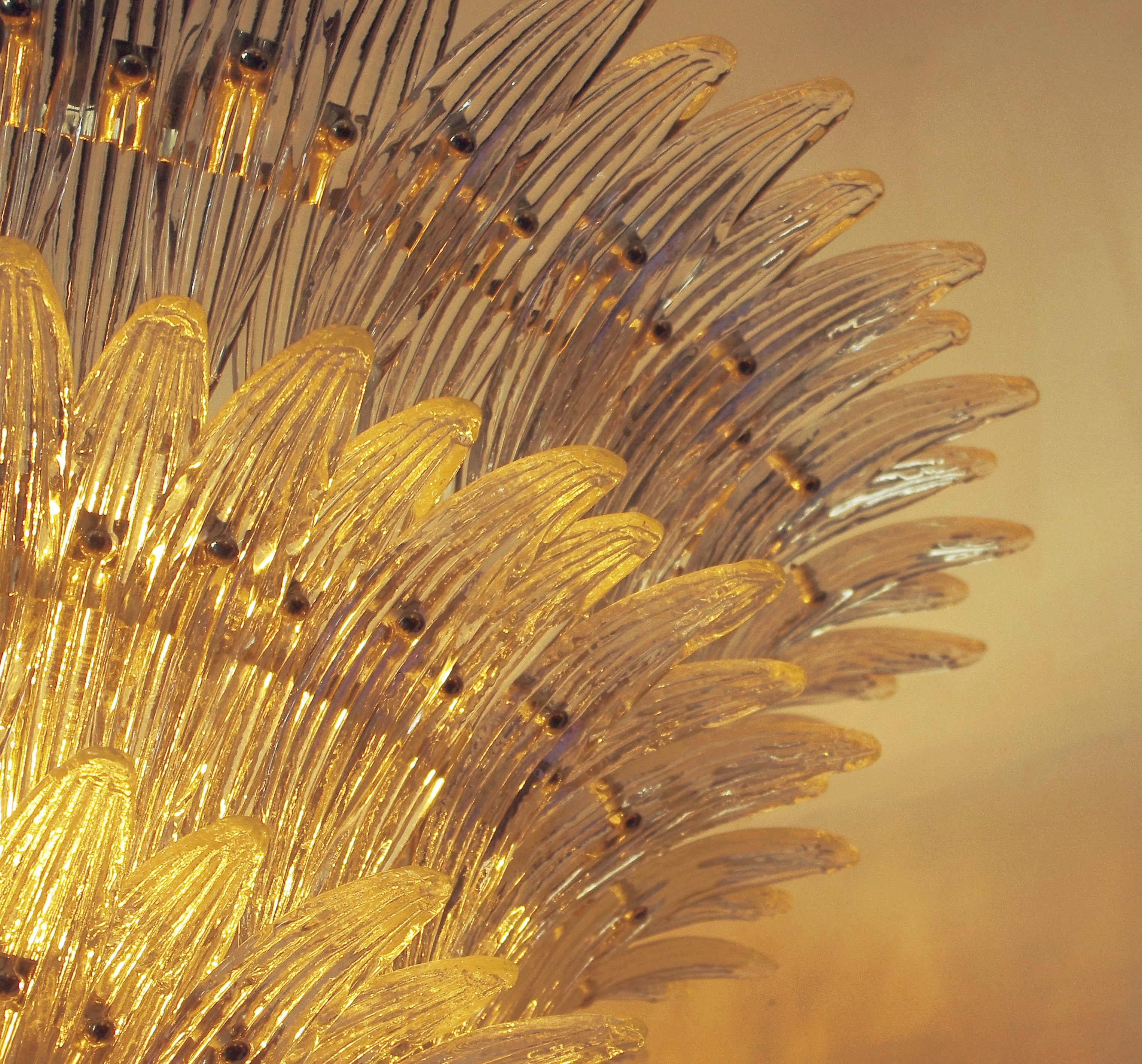 Lampadario a palmette a più livelli in vendita 2