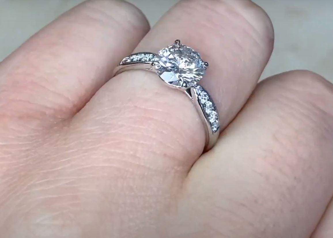 Art Deco Tifanny & Co. GIA 1.10 Carat Brilliant-Cut Diamond Engagement Ring, G Color For Sale