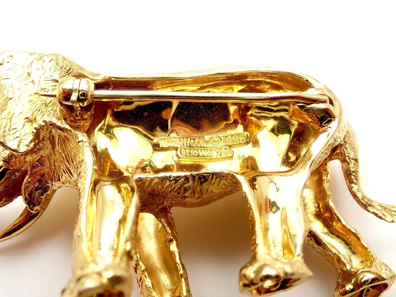 Women's or Men's Tiffany & Co. Diamond Sapphire Elephant Yellow Gold Pin Brooch