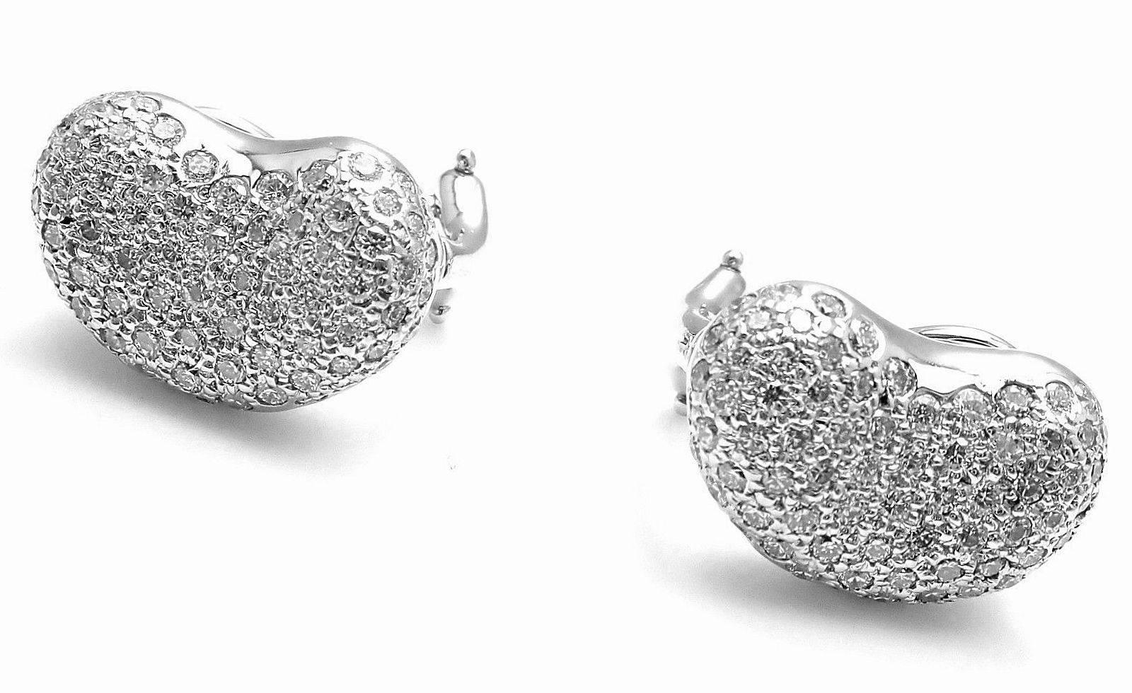 Platinum Diamond Bean Earrings by Elsa Peretti for Tiffany & Co.
With Approx. 160 round brilliant cut diamonds VS1 clarity G color total weight 1.50ct
These earrings are for pierced ears
Measurements: 10mm x 15mm
Weight: 14.5 grams
Signed Hallmarks: