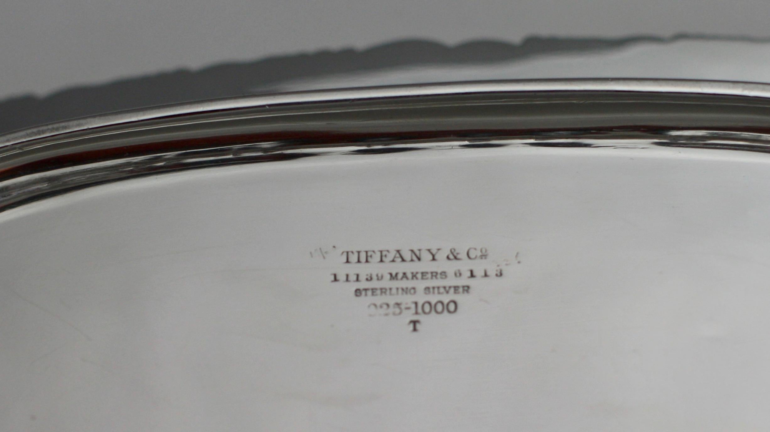 Servierschale aus Sterlingsilber von Tiffany & Co. aus den Jahren 1890-1902 (Silber) im Angebot