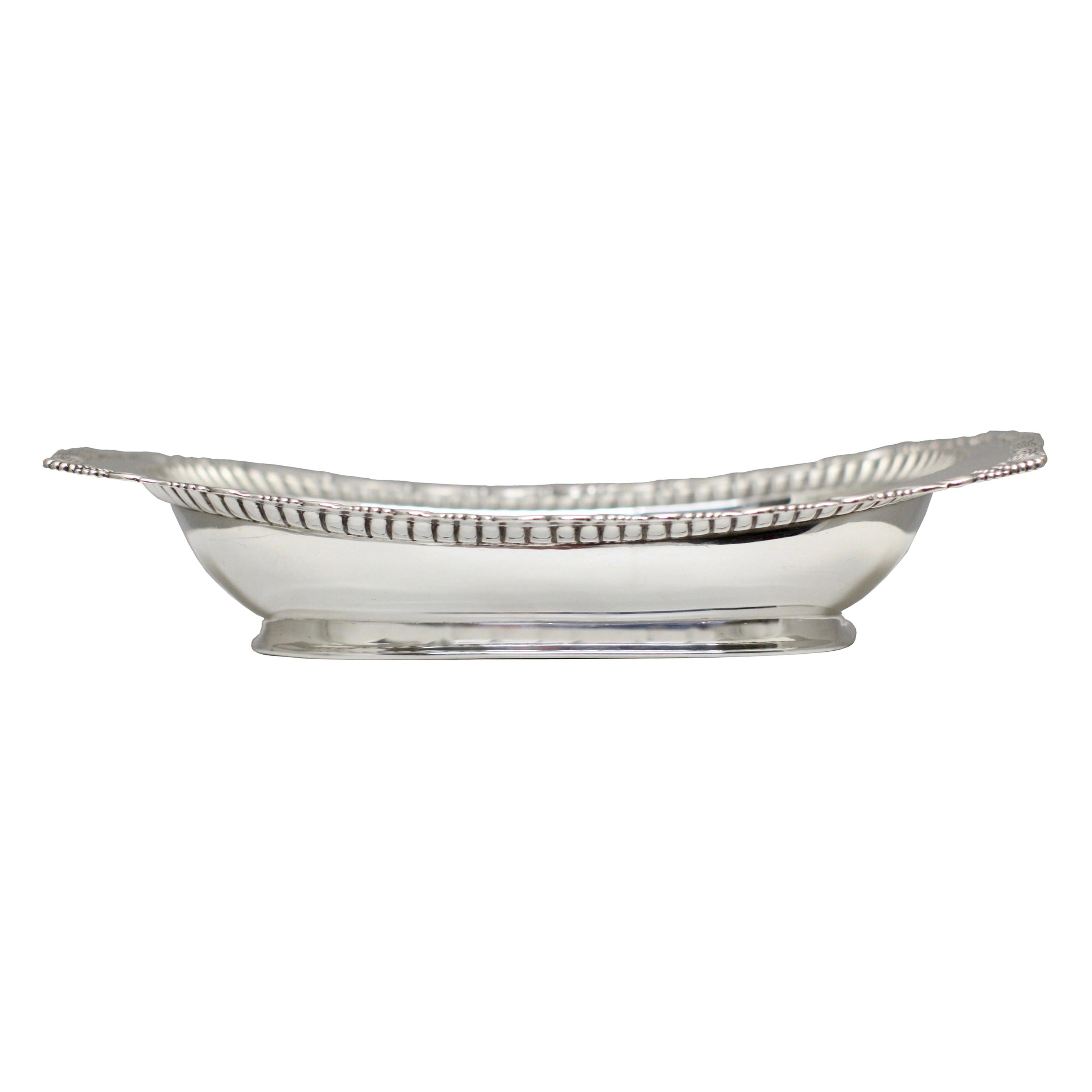 Tiffany & Co. '1891-1902' Sterling Silver Serving Bowl For Sale