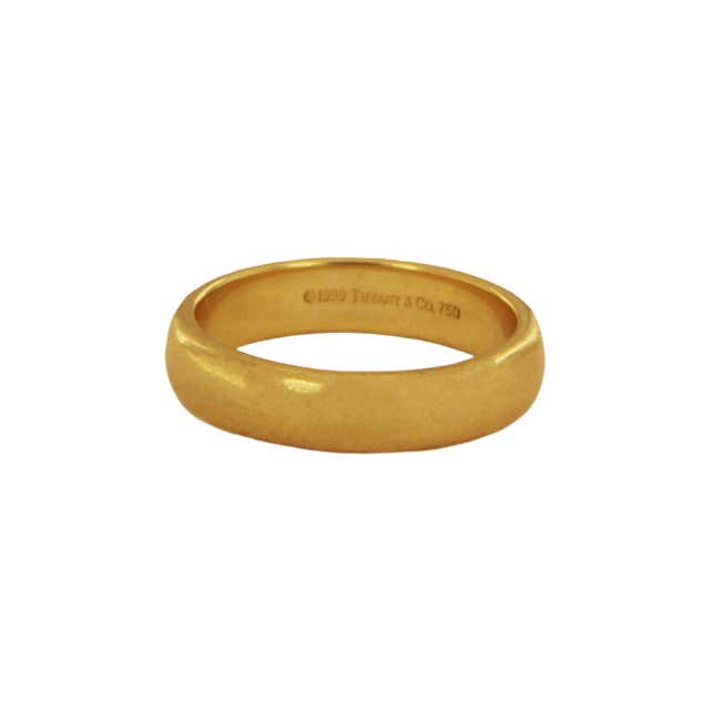 Tiffany 18k Yellow Gold Lucida Wedding Ring For Sale at 1stDibs