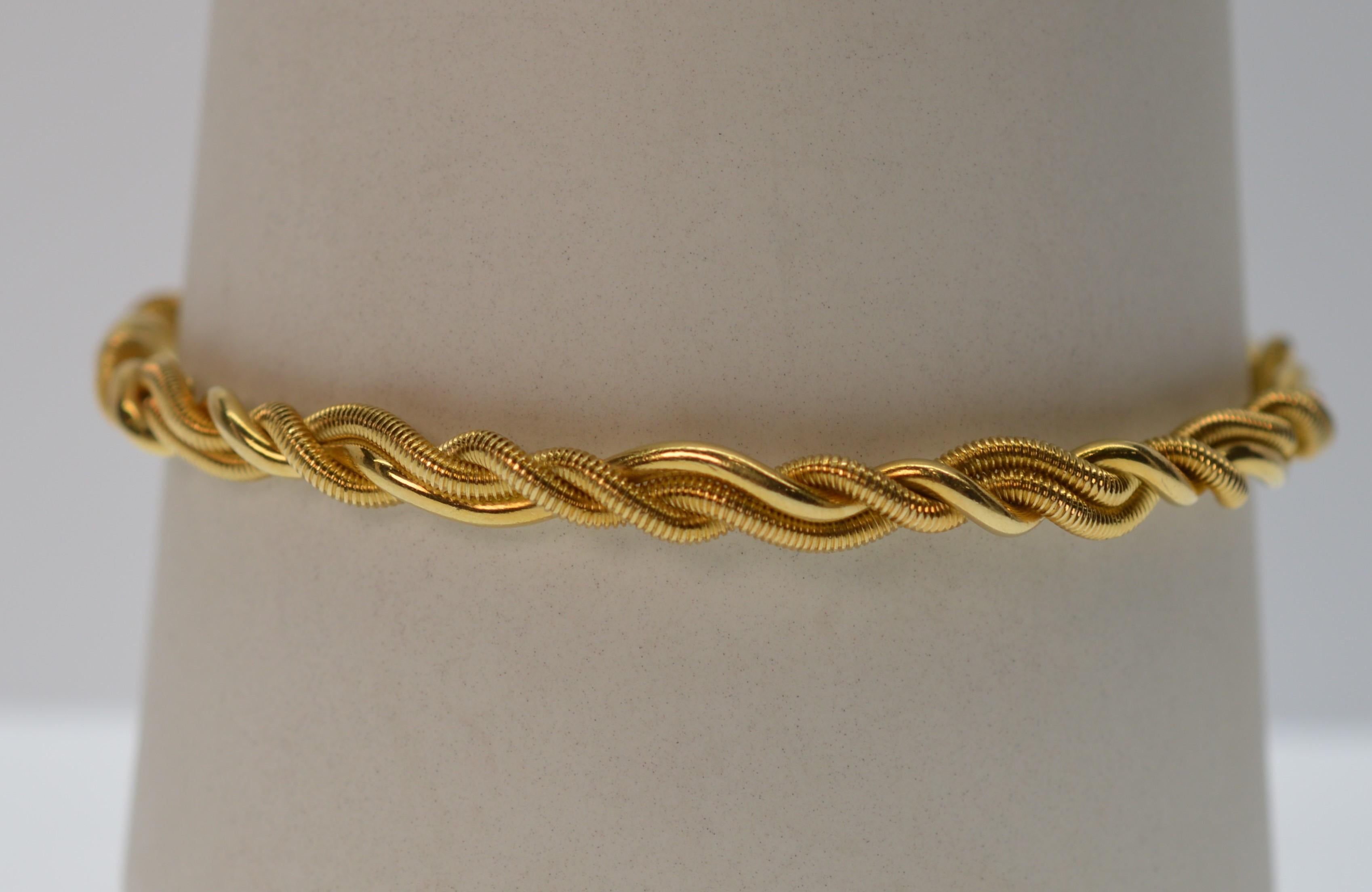 Tiffany 18K Yellow Gold Rope Bangle Bracelet In Excellent Condition In Mount Kisco, NY
