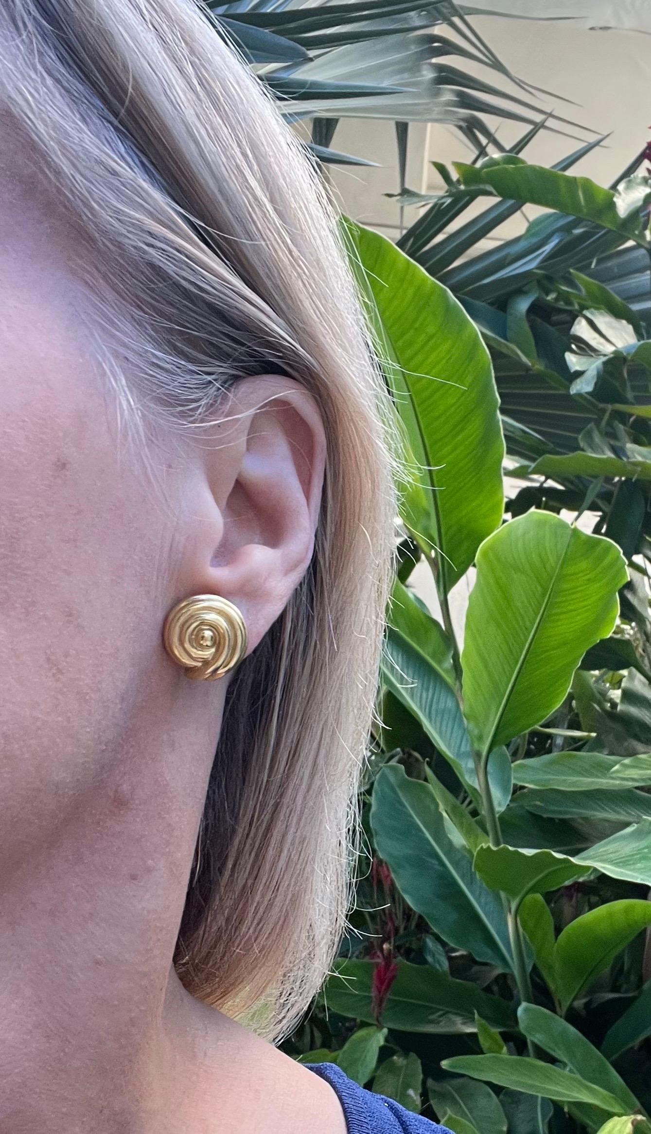 Tiffany 18k Yellow Gold Swirl Clip Earrings 1