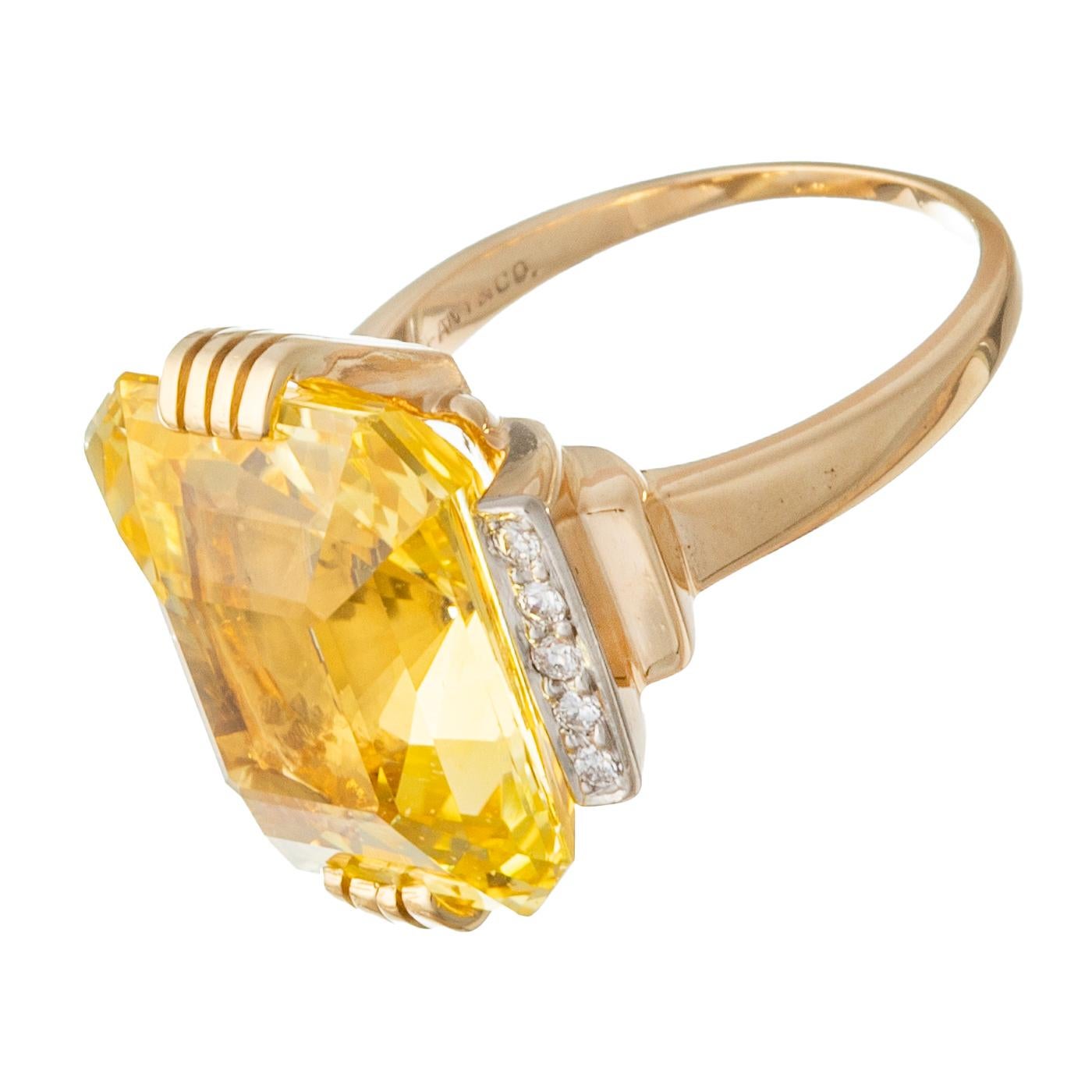 Tiffany 19.77ct Natural Yellow Sapphire Diamond Retro Ring In Excellent Condition In Palm Beach, FL