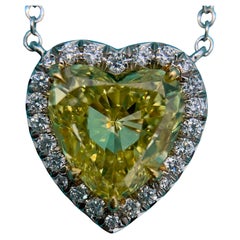 Tiffany 2.02 ct Heart Shape Fancy Yellow Diamond Luxury Setting Necklace