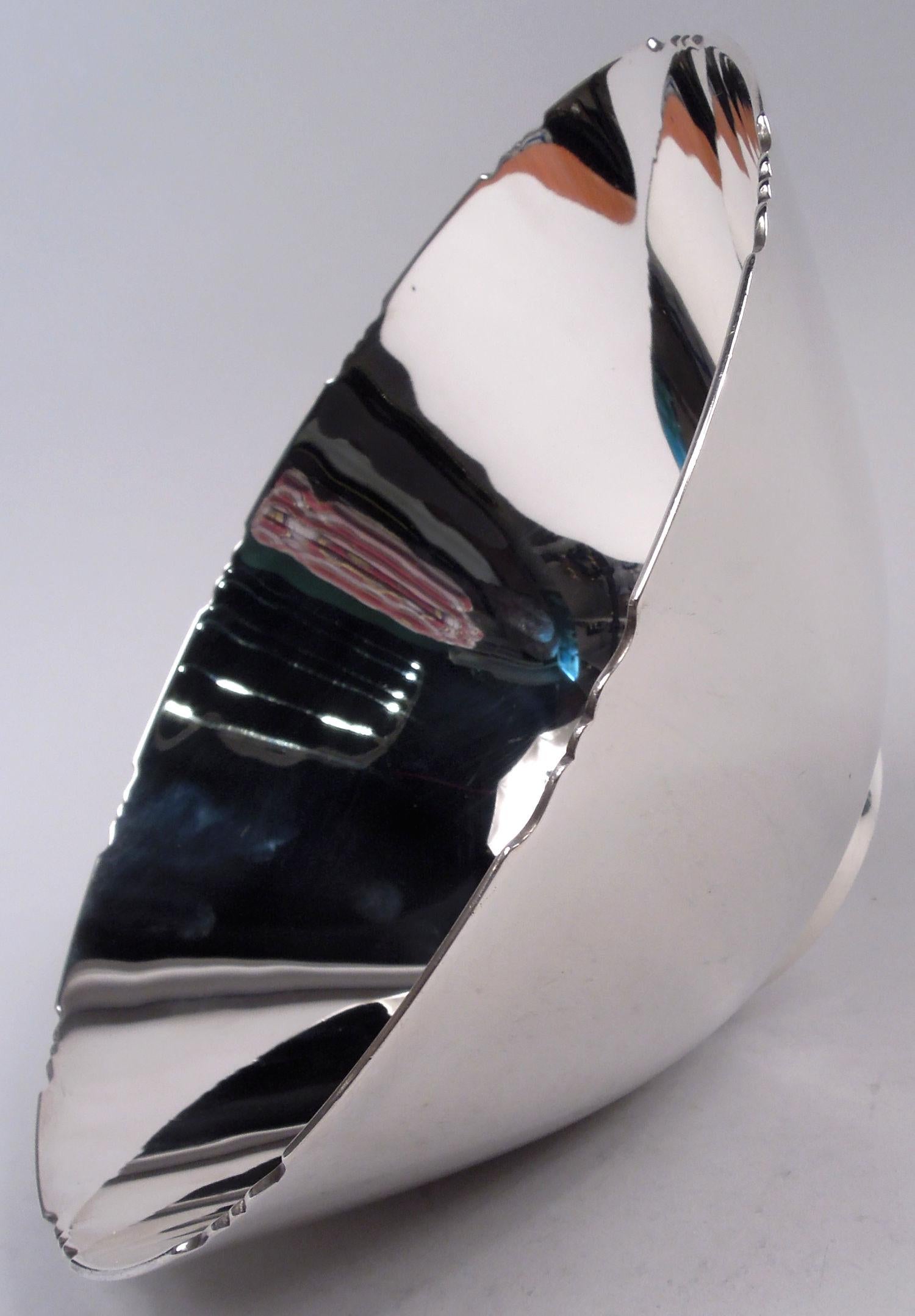 Schale aus Sterlingsilber im amerikanischen Art déco-Stil von Tiffany im Zustand „Gut“ im Angebot in New York, NY