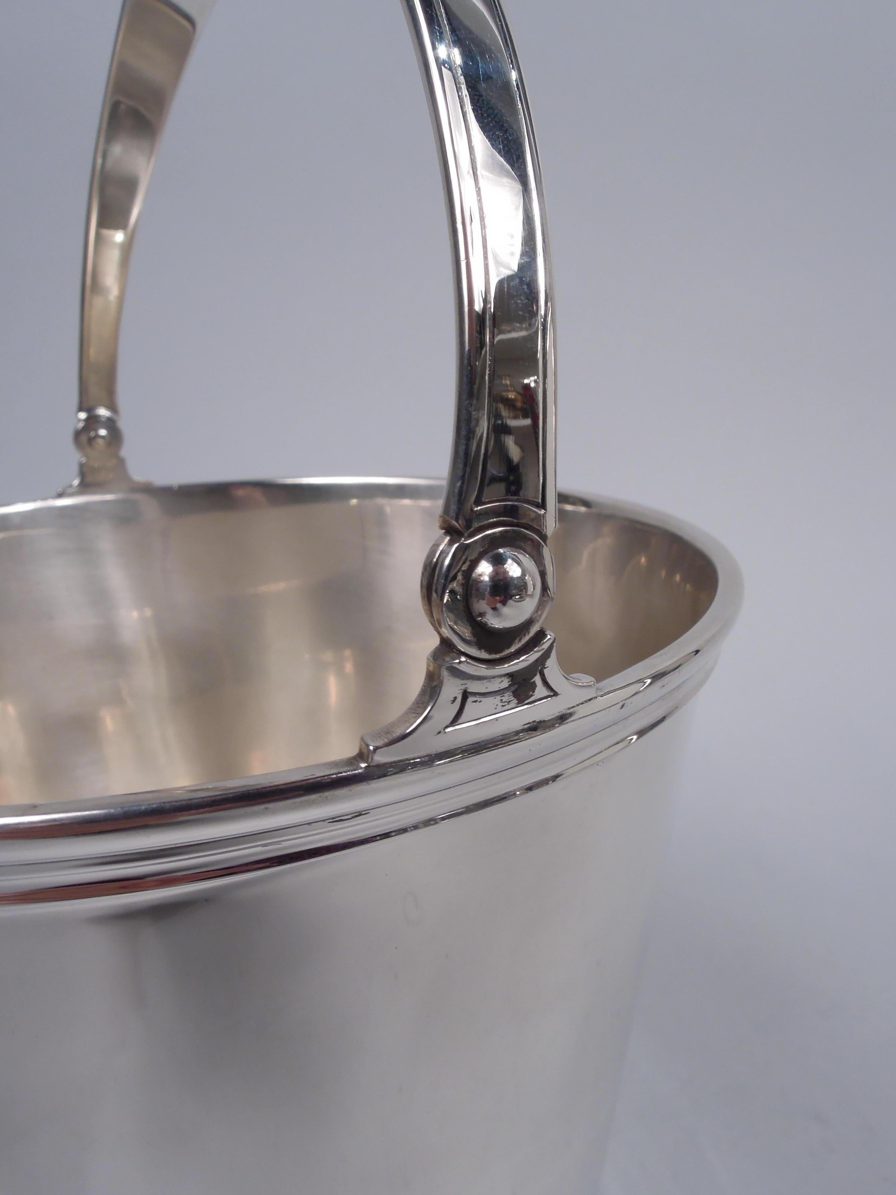Tiffany American Art Deco Sterling Silver Ice Bucket In Good Condition In New York, NY