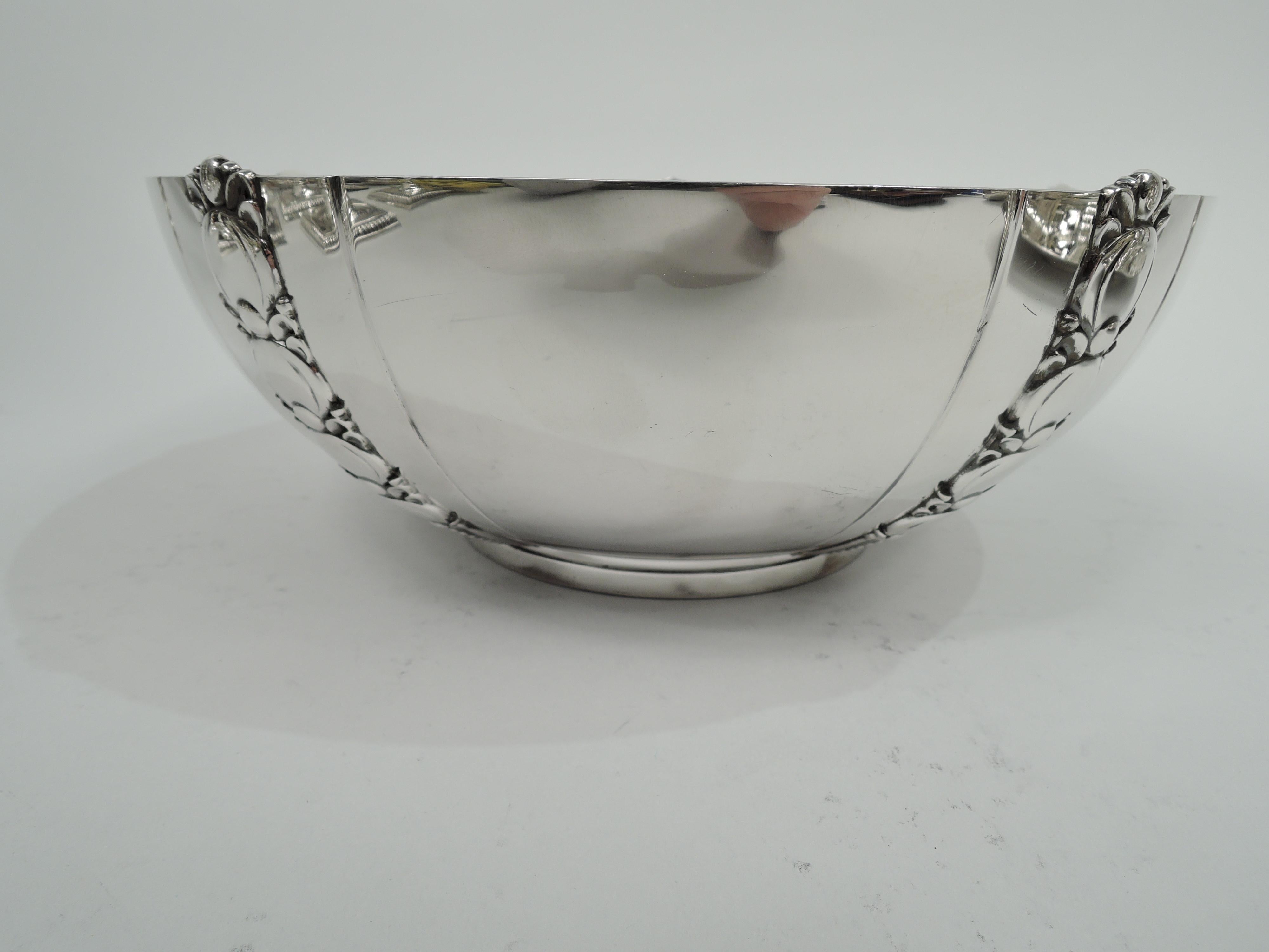 20th Century Tiffany American Art Deco Sterling Silver Tomato Bowl on Stand