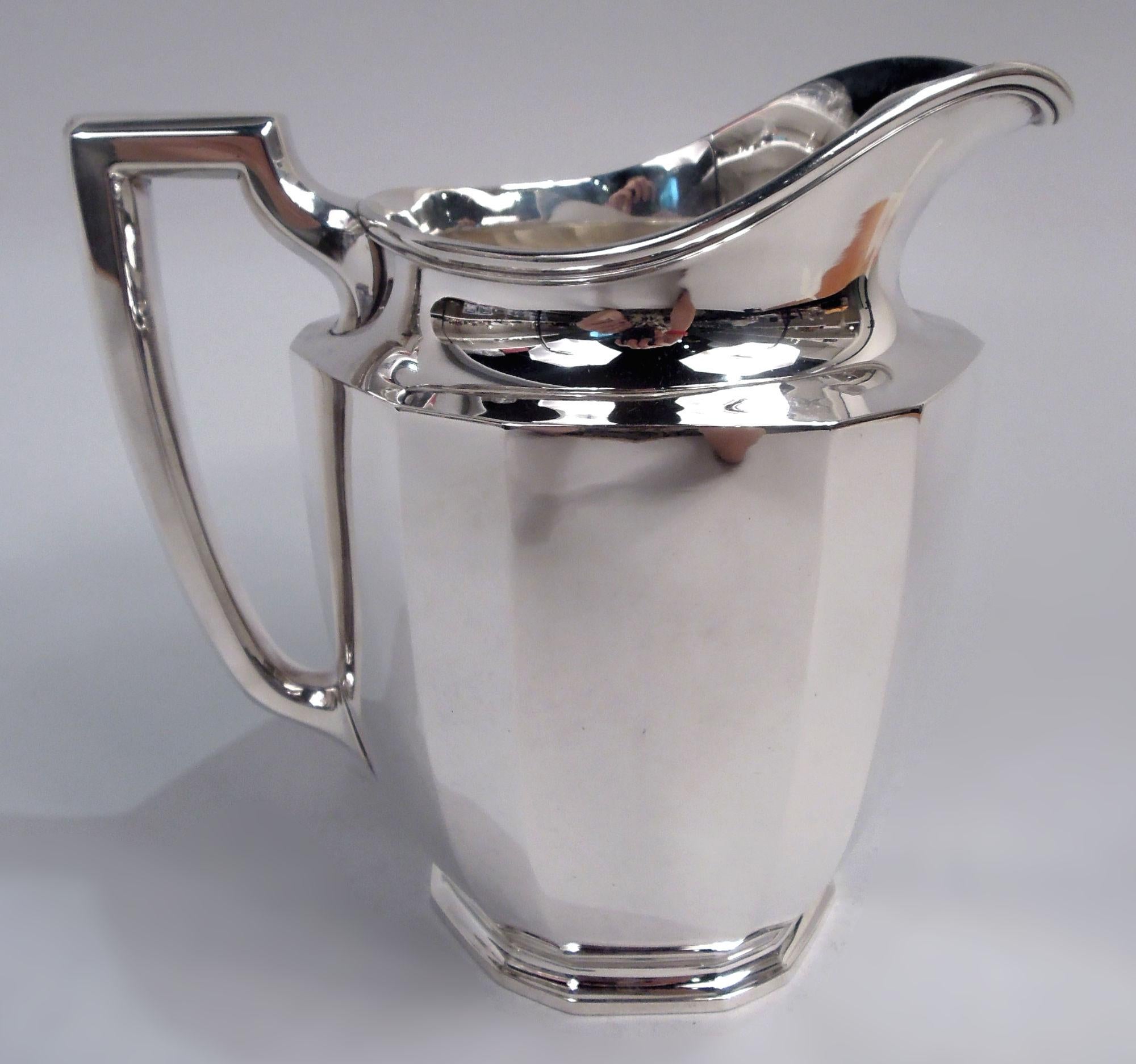 Art déco Pichet à eau en argent sterling Tiffany American Art Deco en vente