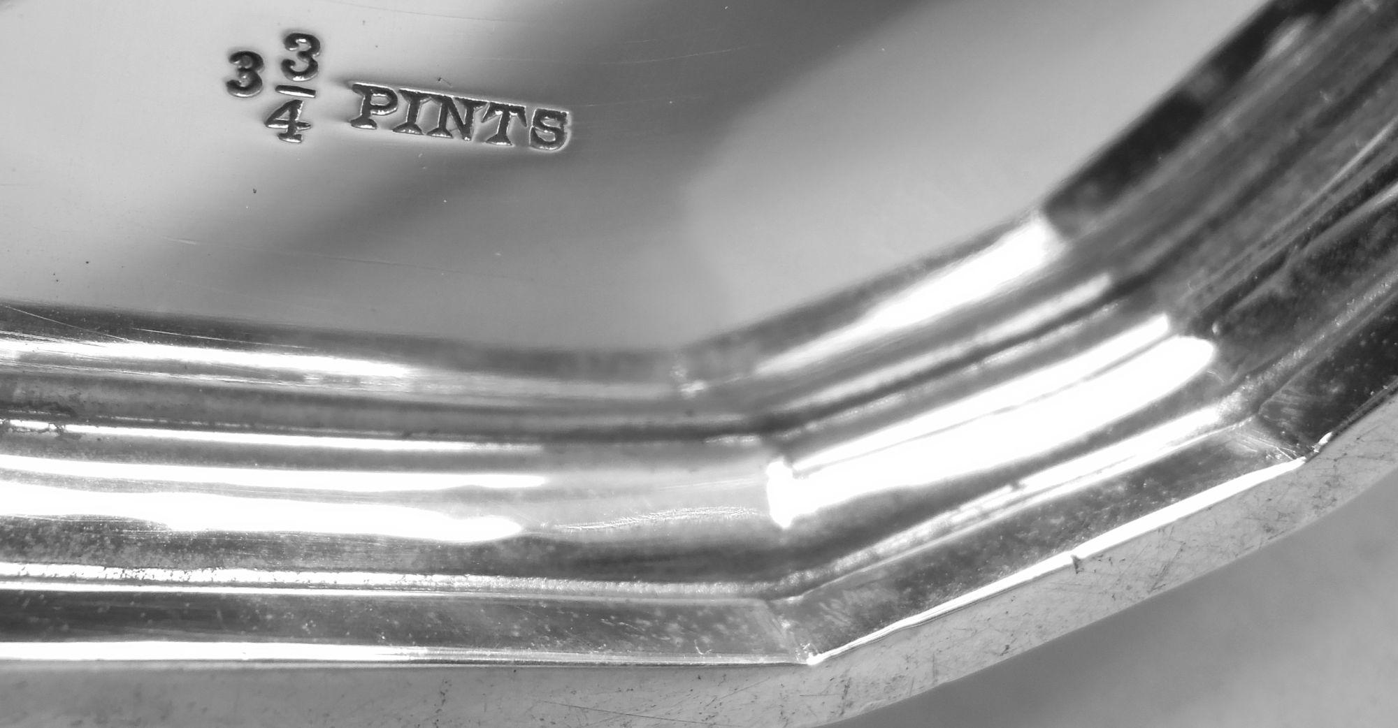20ième siècle Pichet à eau en argent sterling Tiffany American Art Deco en vente