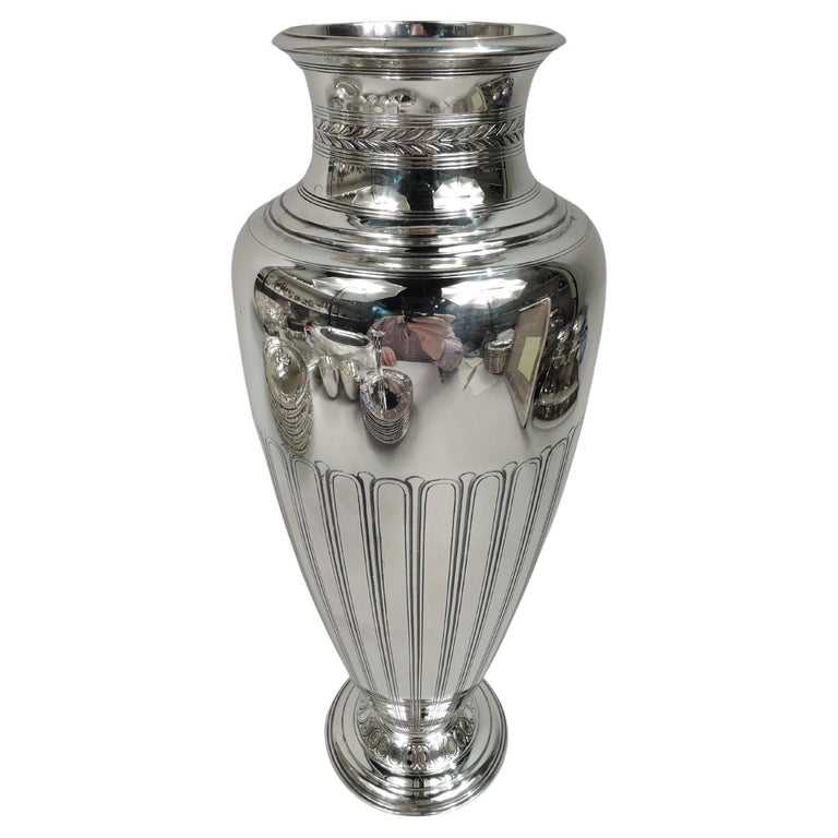 Tiffany American Modern Classical Sterling Silver Vase For Sale at 1stDibs