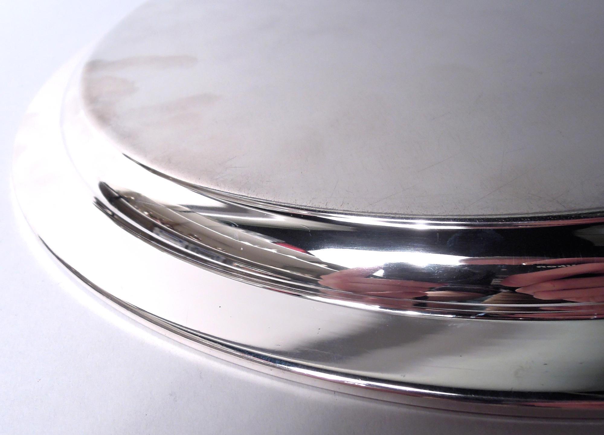 Américain Plateau rond de 11 pouces en argent sterling américain moderne Tiffany en vente