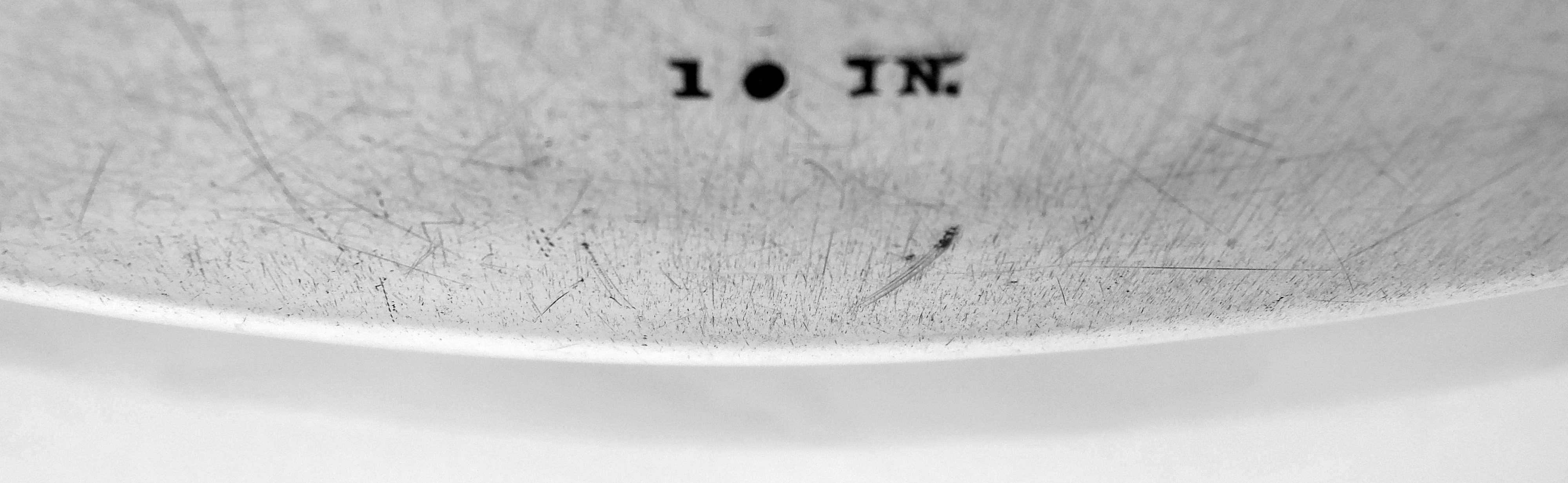 Tiffany American Modern Sterling Silber tief 10-Zoll-Tablett im Zustand „Gut“ im Angebot in New York, NY