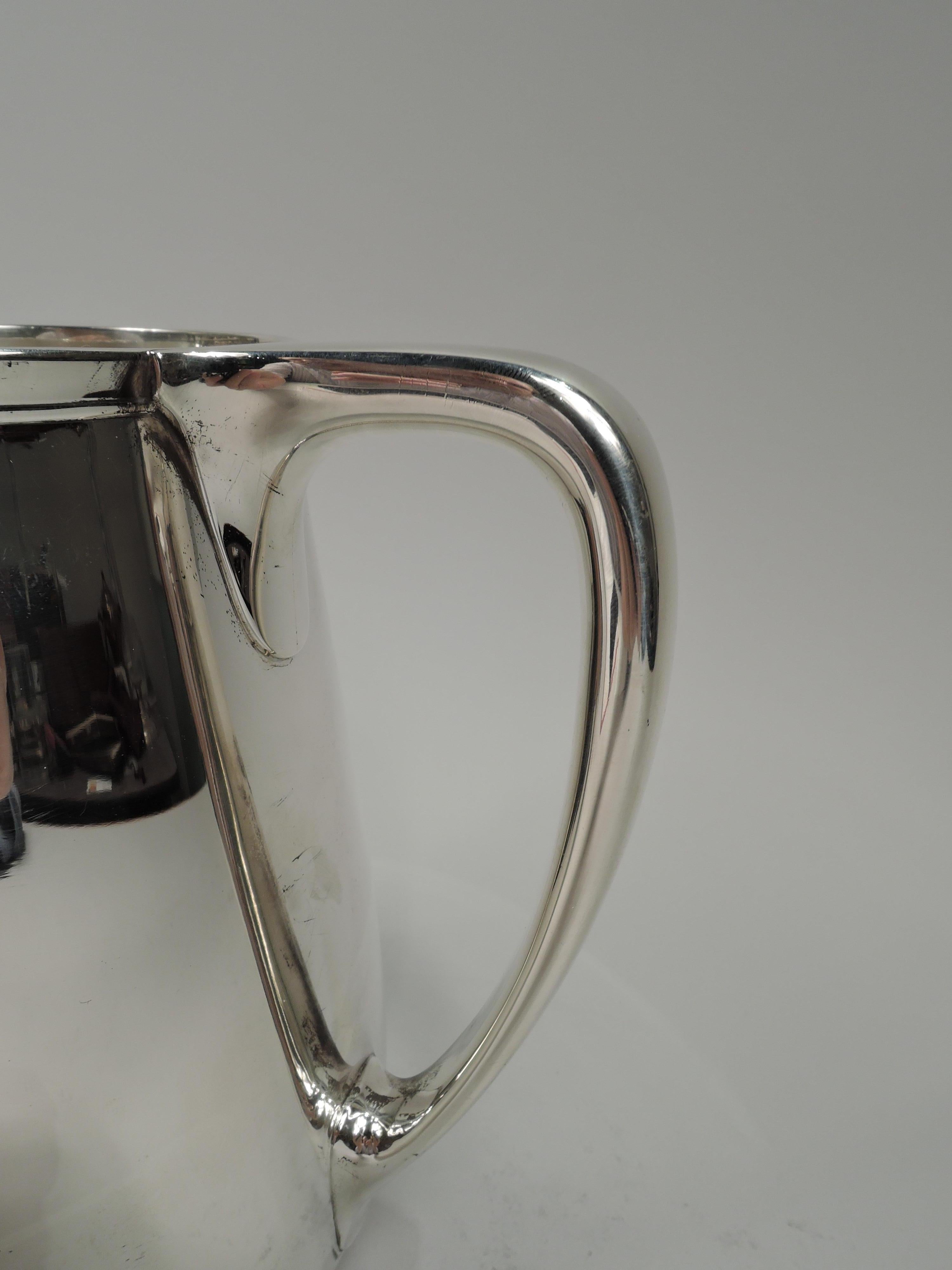 Tiffany American Modern Sterling Silver Water Pitcher In Good Condition In New York, NY