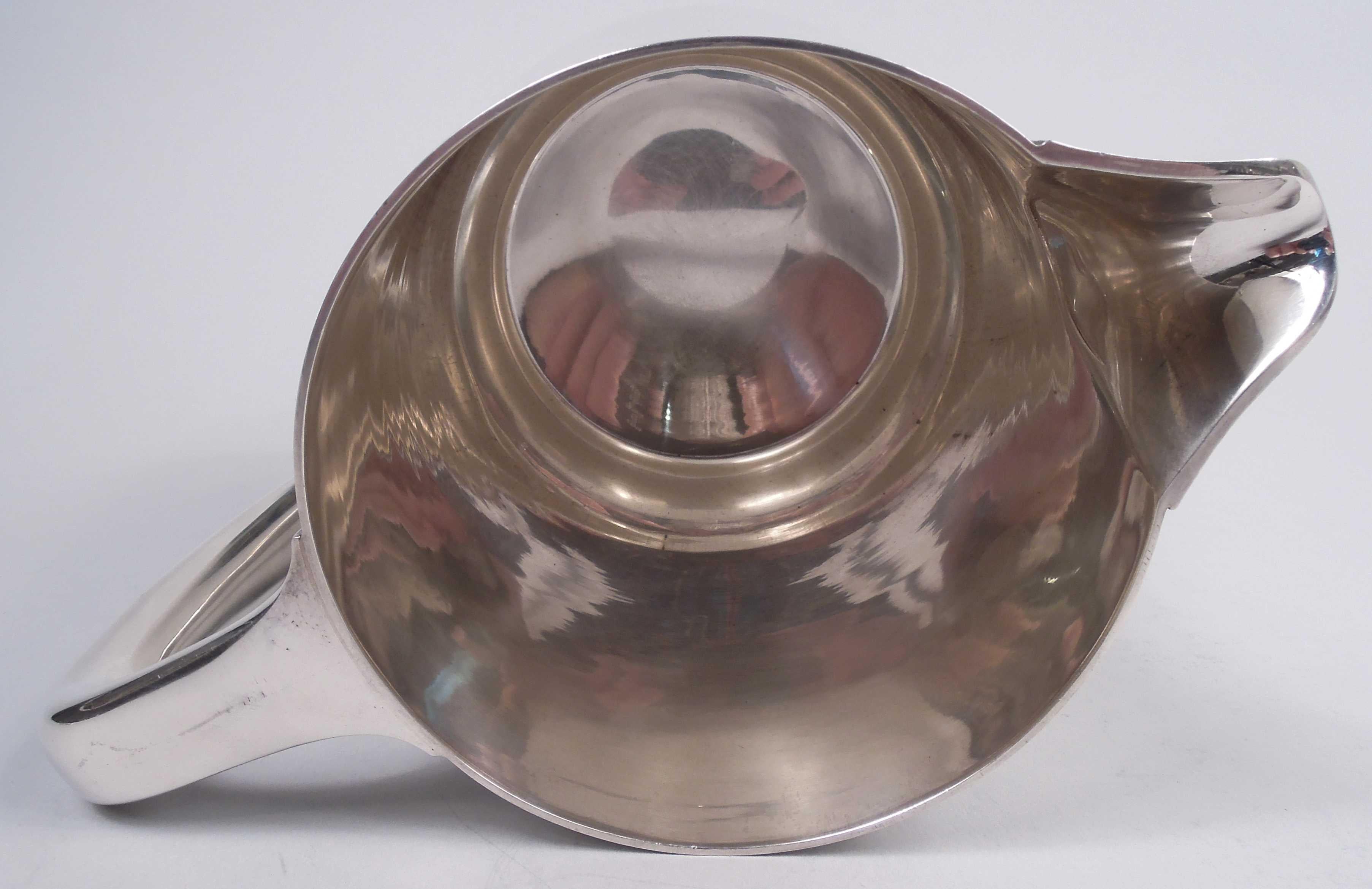 Amerikanischer moderner Sterlingsilber-Wasserkrug von Tiffany 2