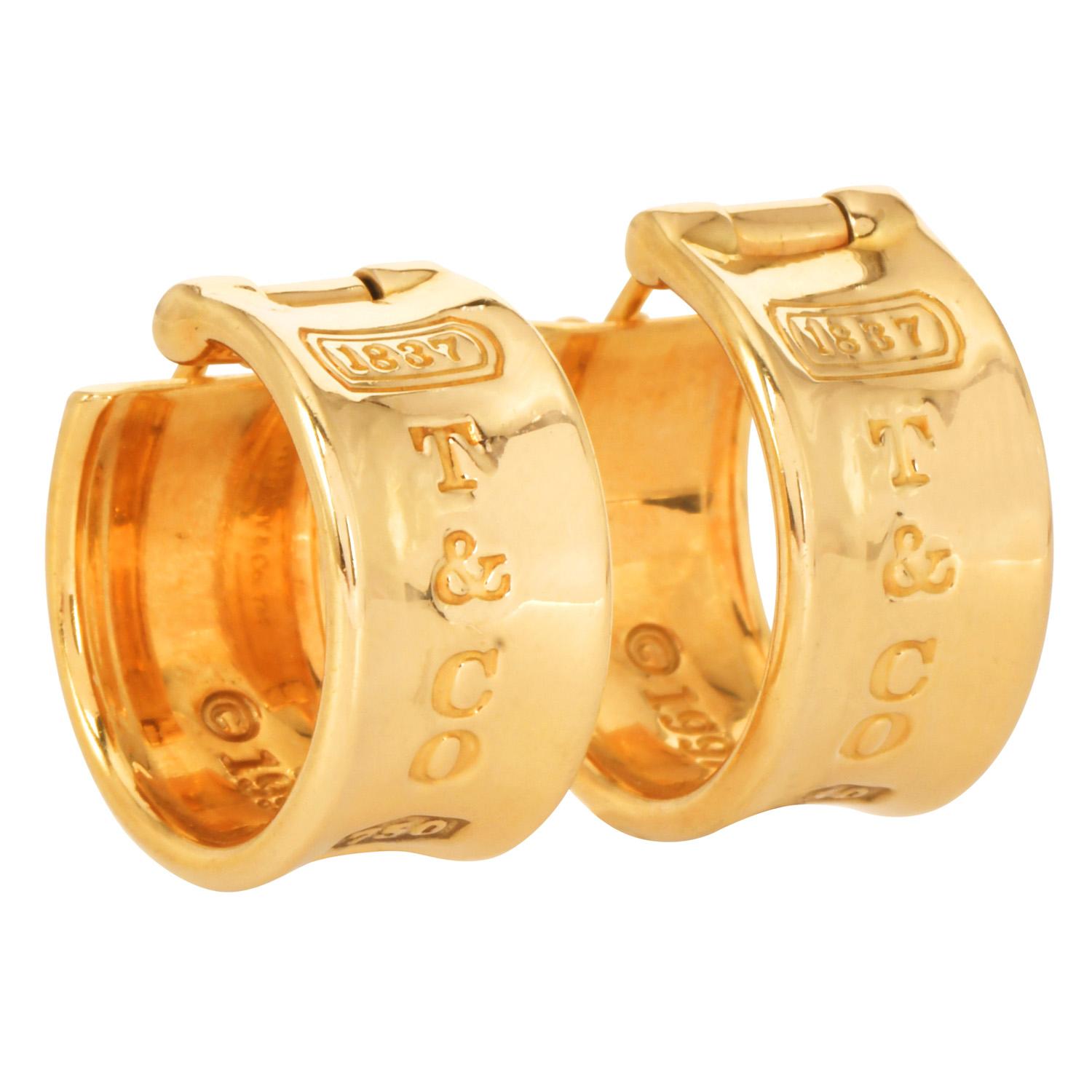 Pendientes de aro de oro amarillo de 18 quilates de la colección Tiffany & Co. 1837 en venta 2