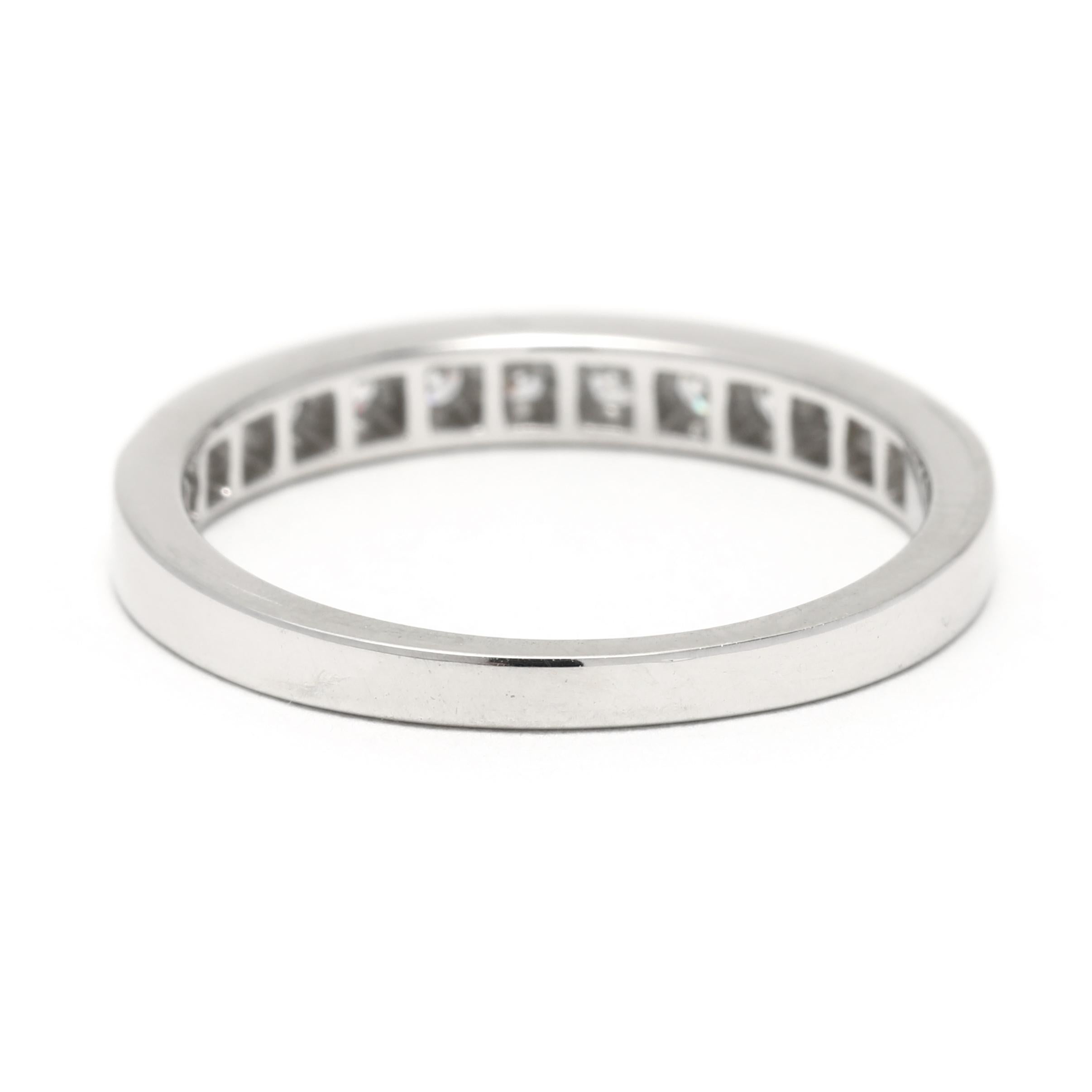 Tiffany & Co. Alianza de boda con diamantes finos de 0,13 ct, platino, talla 5 Corte brillante en venta