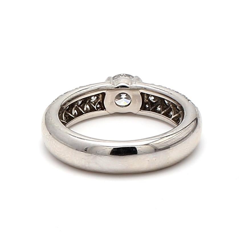 Anillo de compromiso de platino con diamantes H-VVS2 de 0,48 quilates Tiffany and Co. en venta 1