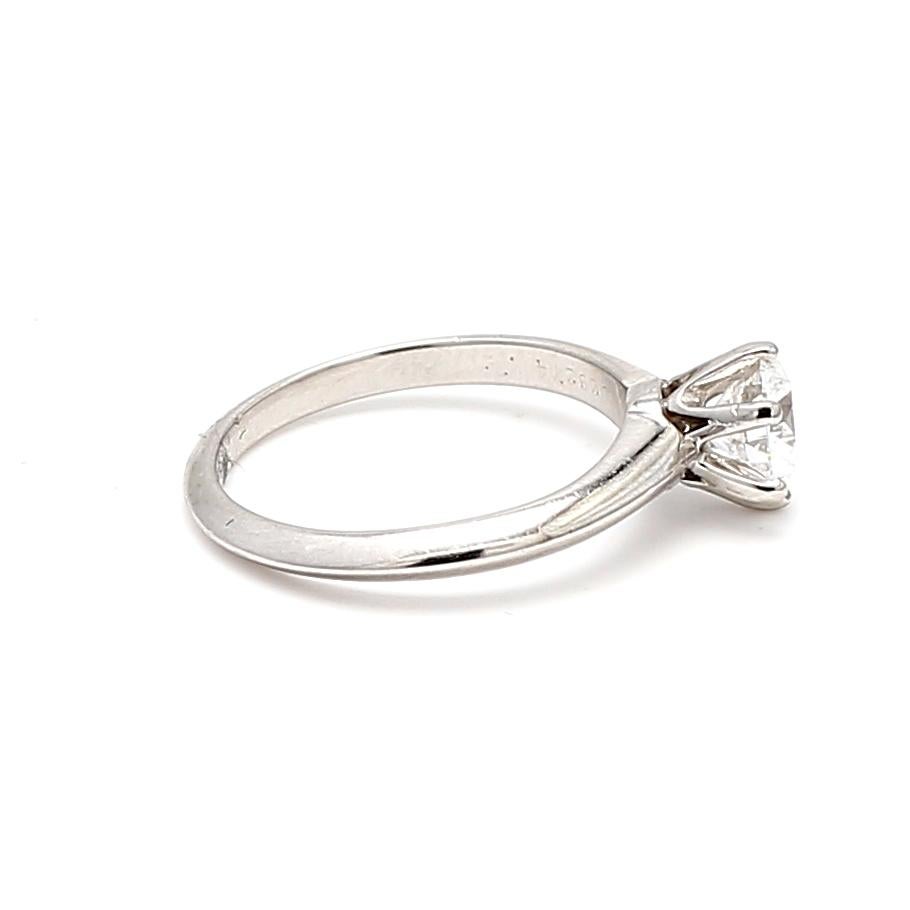 Tiffany and Co 0.72 Carat Round Brilliant Shape Diamond Platinum Engagement Ring In Good Condition For Sale In New York, NY