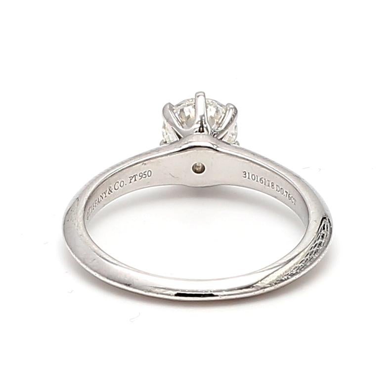 Tiffany and Co 0.77 Carat Round Brilliant Diamond Platinum Engagement Ring In Good Condition For Sale In New York, NY
