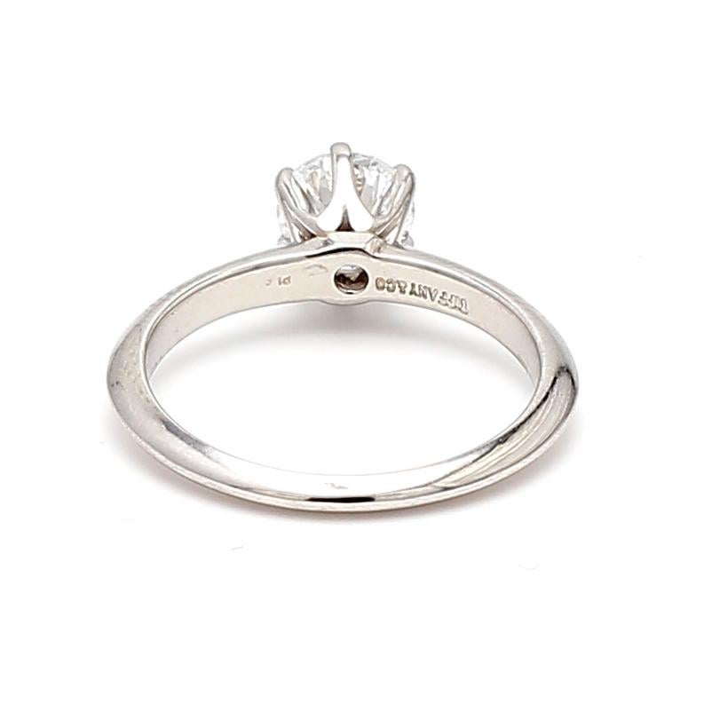 Women's Tiffany and Co 0.80 Carat Round Brilliant Diamond Platinum Engagement Ring For Sale