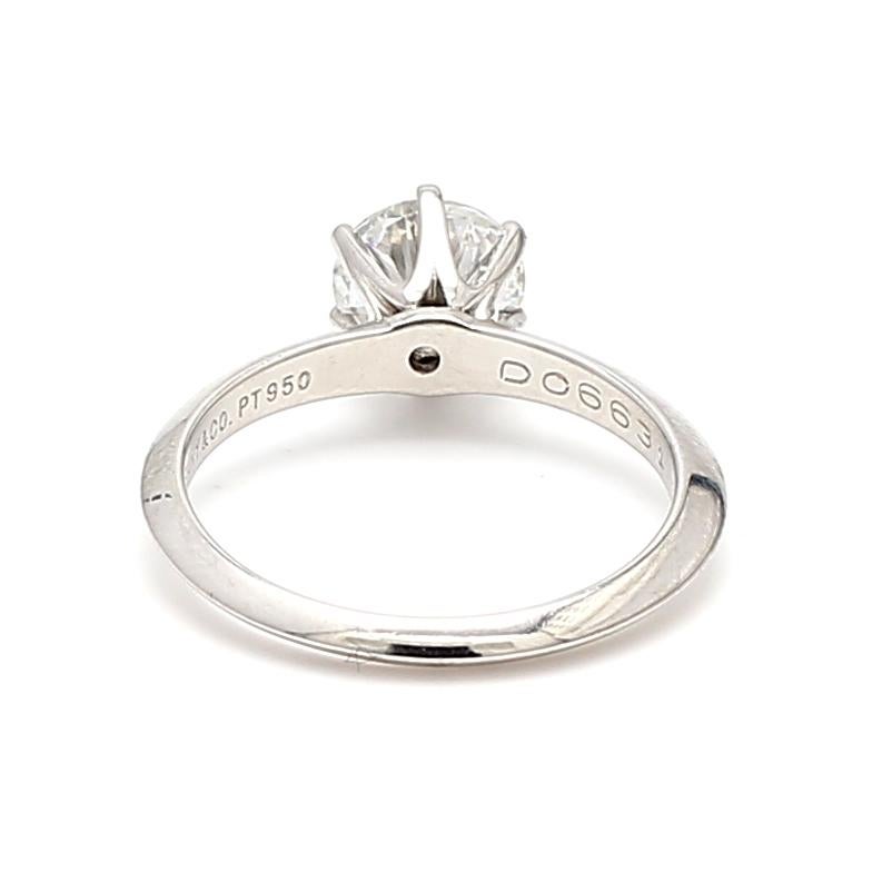 Donna Tiffany & Co. Anello di fidanzamento in platino con diamante tondo brillante da 1.10 carati in vendita
