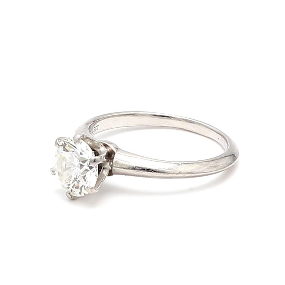 Tiffany and Co 1.25 Carat Round Brilliant H-VS1 Platinum Engagement Ring For Sale 3