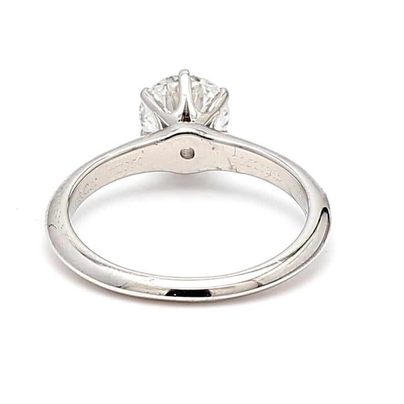 Tiffany and Co 1.26 Carat Round Brilliant Diamond Platinum Engagement Ring For Sale 1