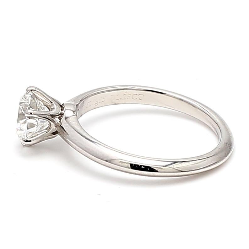Tiffany and Co 1.26 Carat Round Brilliant Diamond Platinum Engagement Ring For Sale 3