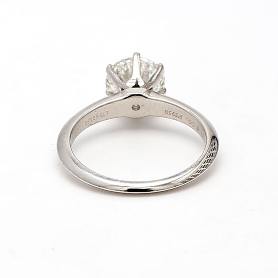 Tiffany and Co 1.58 Carat Round Brilliant Diamond Platinum Engagement Ring For Sale 1