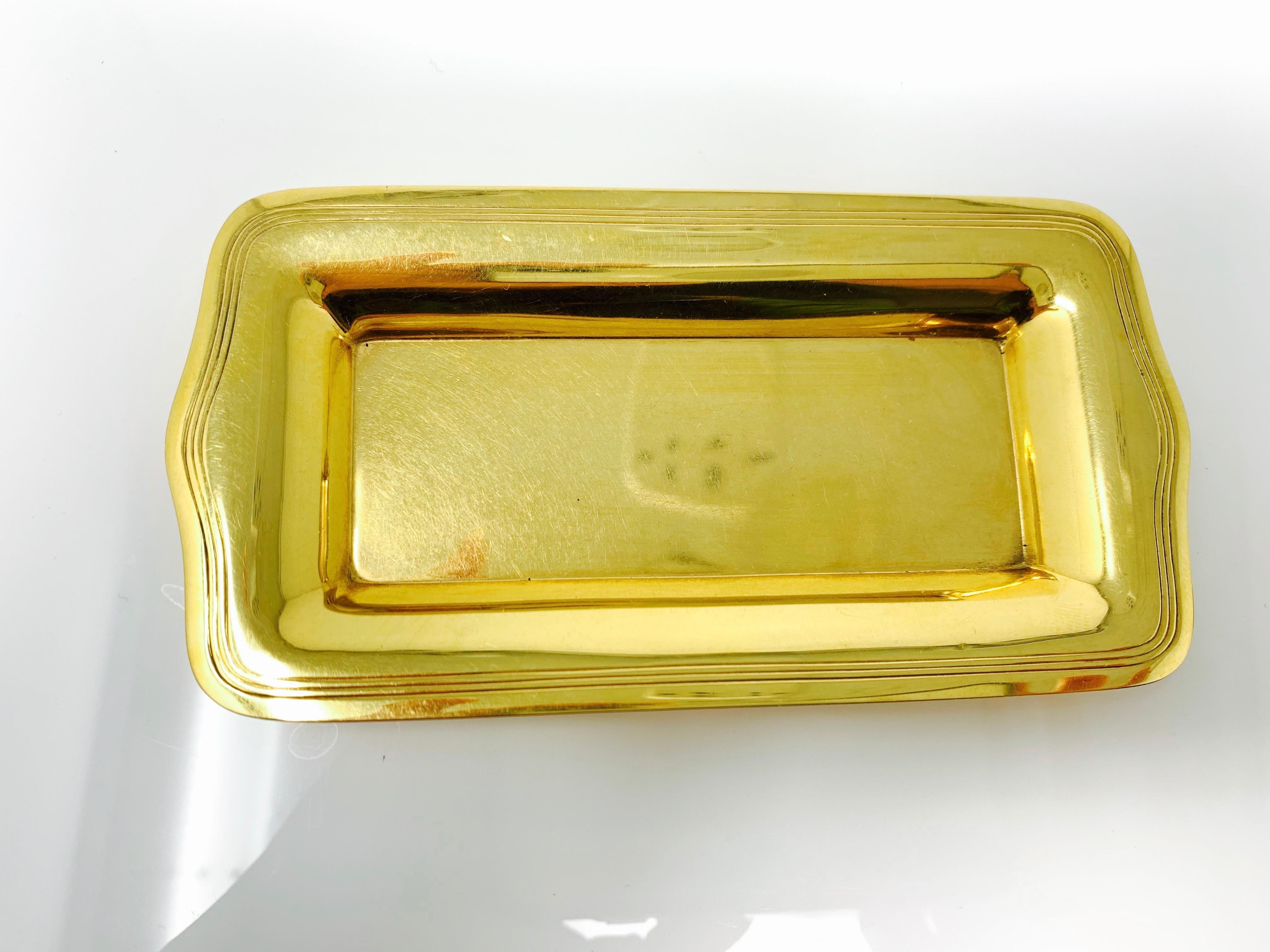 beautiful 14k solid gold trag...