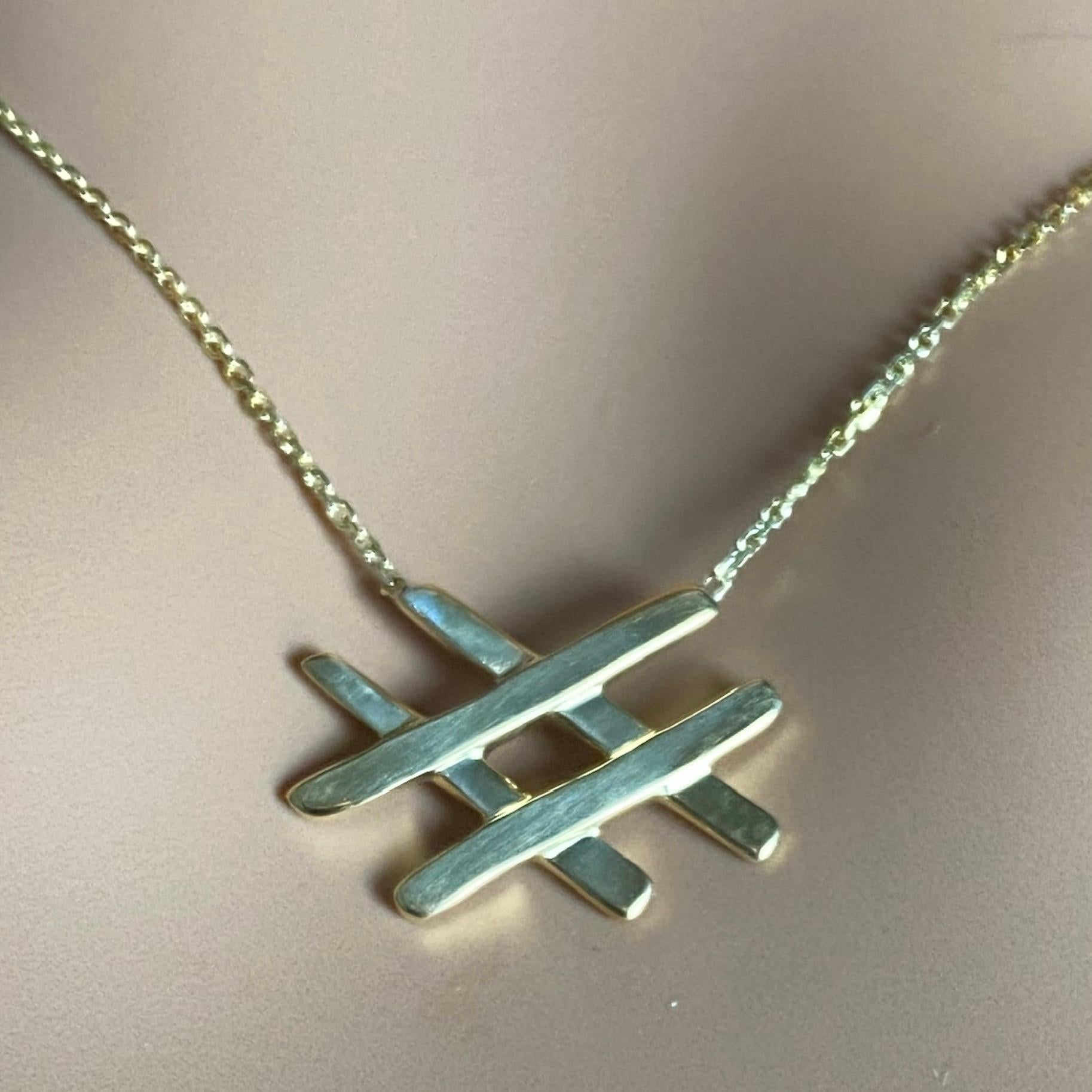 Women's or Men's Tiffany and Co 18K Yellow Gold Hashtag Pendant Necklace For Sale