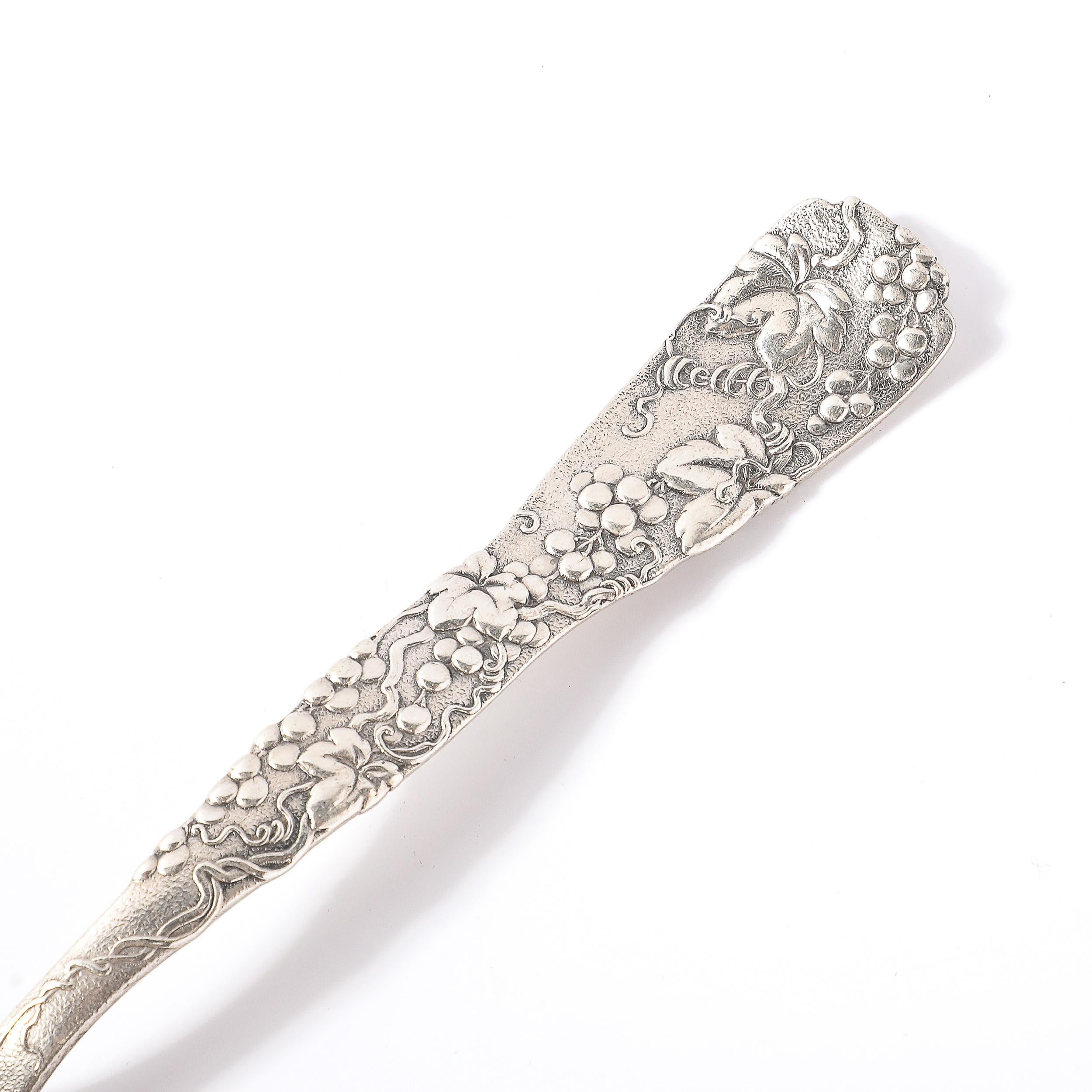 Tiffany & Co. 19. Jahrhundert Sterling Silber Servierlöffel in 