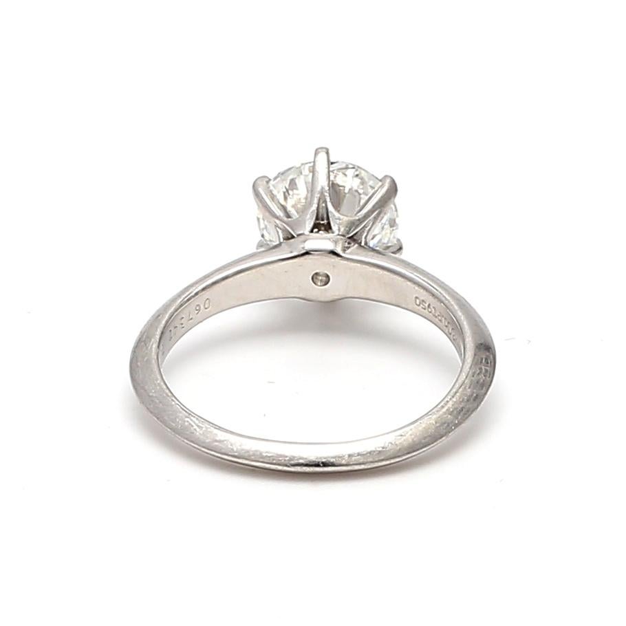 Tiffany and Co 2.01 Carat Round Brilliant Shape Diamond Platinum Engagement Ring For Sale 1