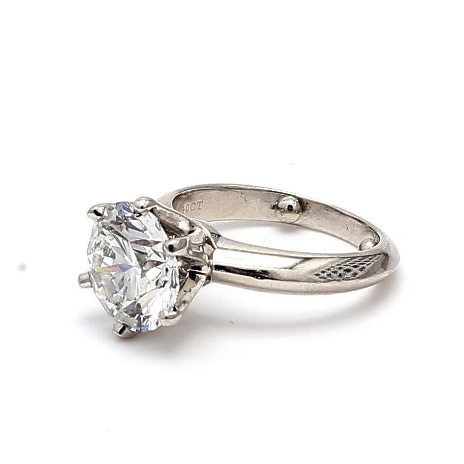 Designer:
Tiffany and Co


Title:
Tiffany and Co 3.10 Carat Round Brilliant I-VVS1 Diamond Platinum Engagement Ring


Style:
Engagement


Metal:
Platinum


Gemstone 1:
3.1 Carat Diamond


Number of Stones:
1


Color:
I


Clarity:
VVS1


Shape:
Round
