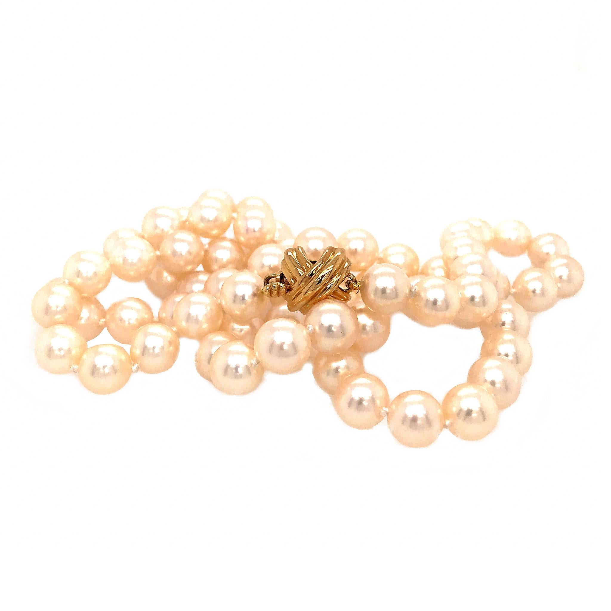 yellow pearl necklace