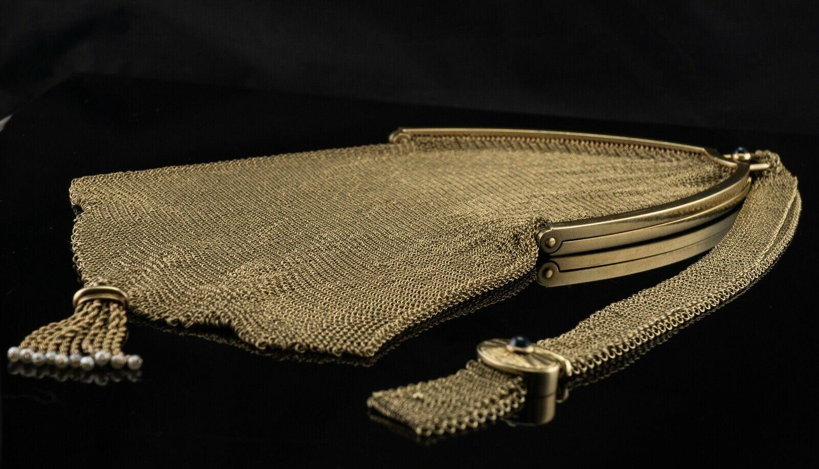 Tiffany and Co Art Deco Purse Gold Mesh Sapphire 14K Gold In Good Condition For Sale In East Brunswick, NJ