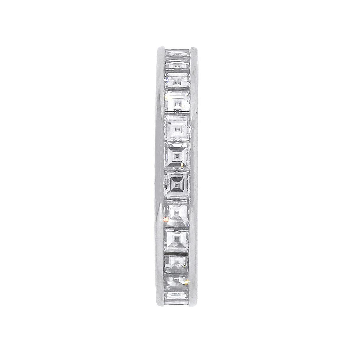 Material: Platinum
Diamond Details: Approximately 2ctw of square step cut diamonds. Diamonds are G/H in color and VS in clarity
Size: 6
Total Weight: 5.3g (3.4dwt)
Measurements: 0.82″ x 0.14″ x 0.82″
SKU: R4852