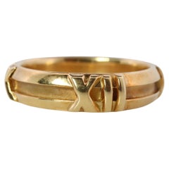 Tiffany and Co. Atlas Ring. Authentic 18k Yellow Gold Tiffany Roman Number Band.