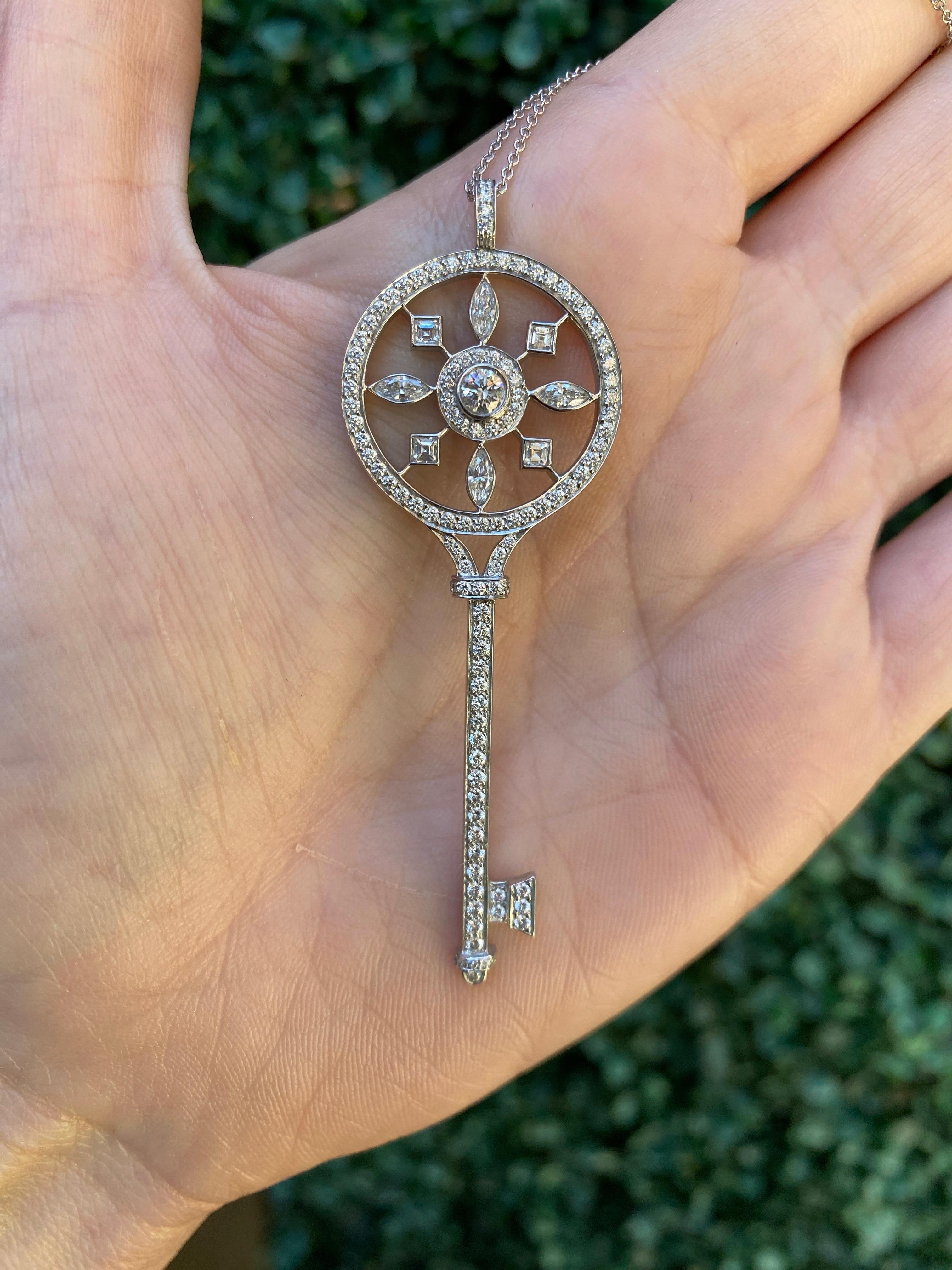 Tiffany & Co. Collana di chiavi con caleidoscopio di diamanti in vendita 9