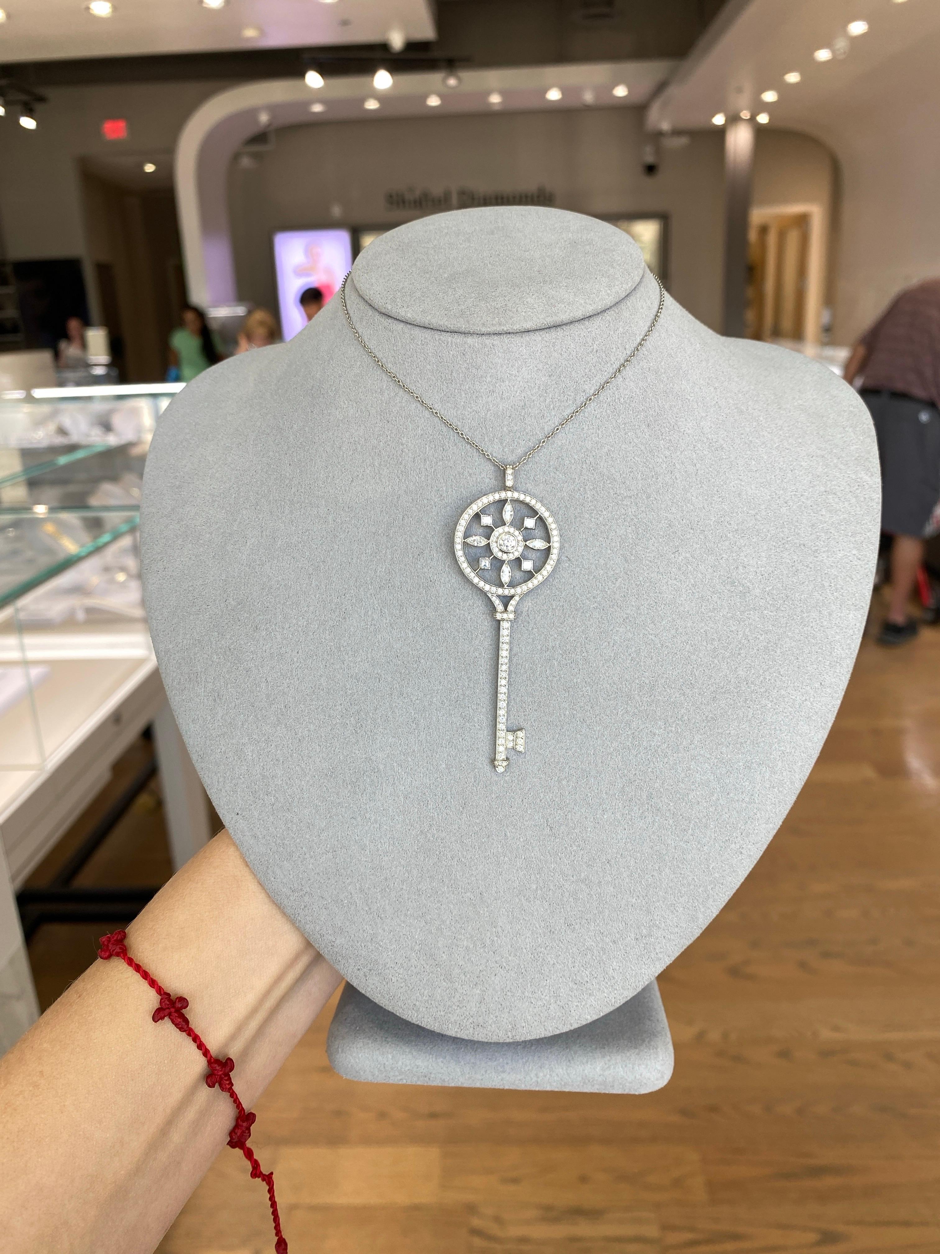 Taglio rotondo Tiffany & Co. Collana di chiavi con caleidoscopio di diamanti in vendita
