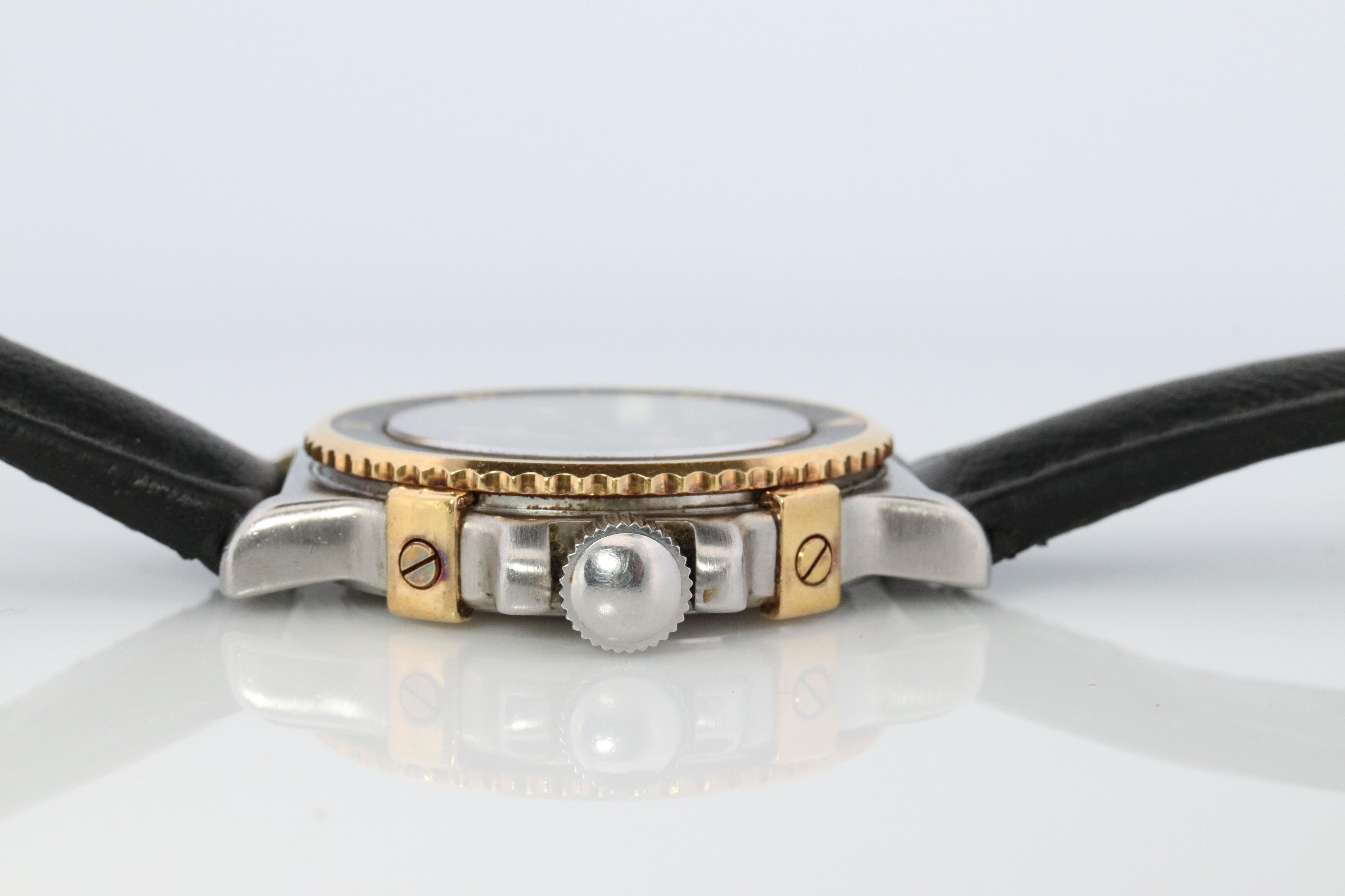 Tiffany & Co Taucheruhr. 18k Gold und SS Tiffany L0729 Damenuhr, Tiffany & Co. im Angebot 3
