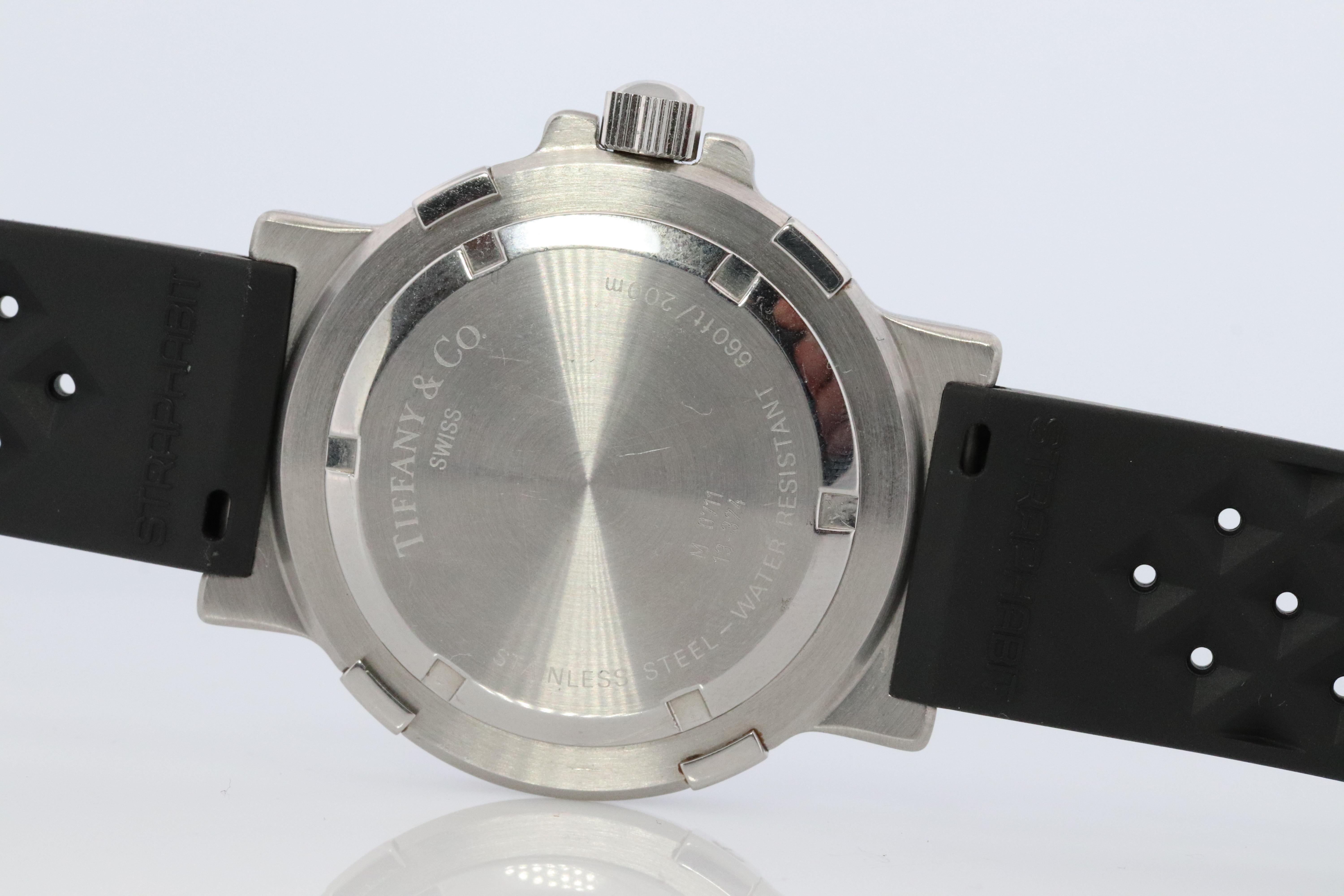 Tiffany and Co Diver Watch. SS Tiffany Co Mens M0711 40mm Watch For Sale 2