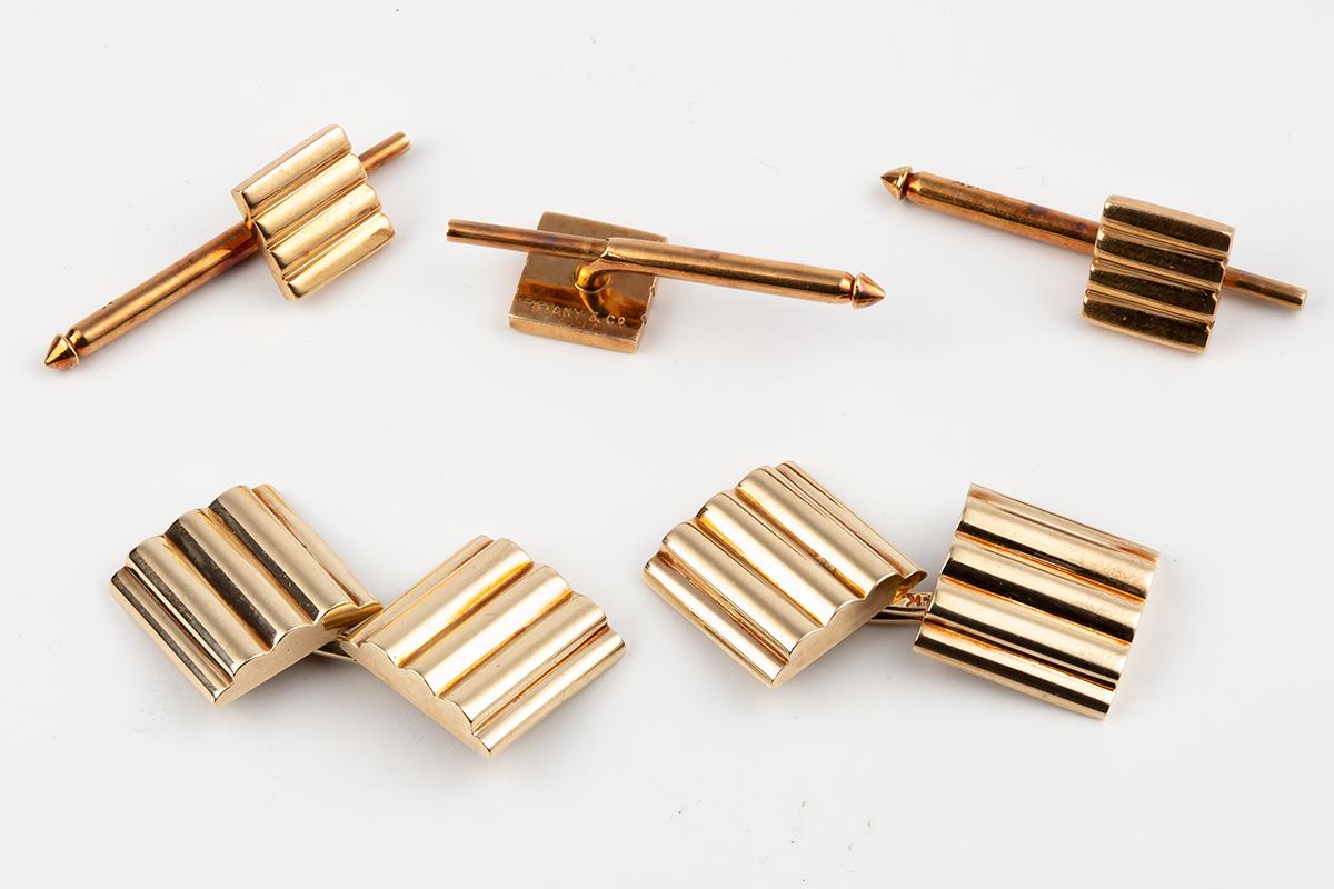 Art Deco Tiffany & Co. Dress Set of Cufflinks and Studs in 14 Karat Gold, New York 1950 For Sale