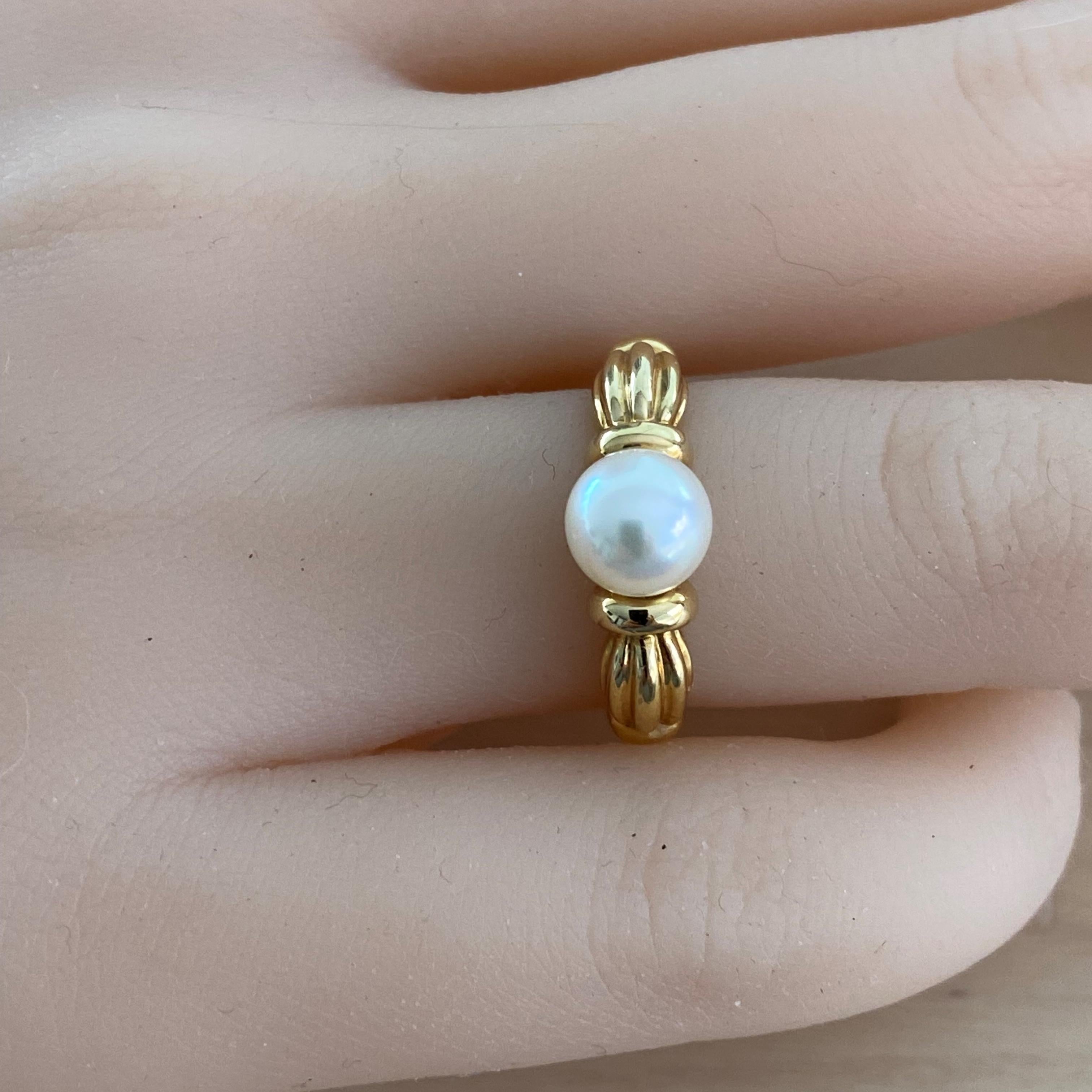 Round Cut Tiffany and Co Eighteen Karat Yellow Gold Pearl Ring