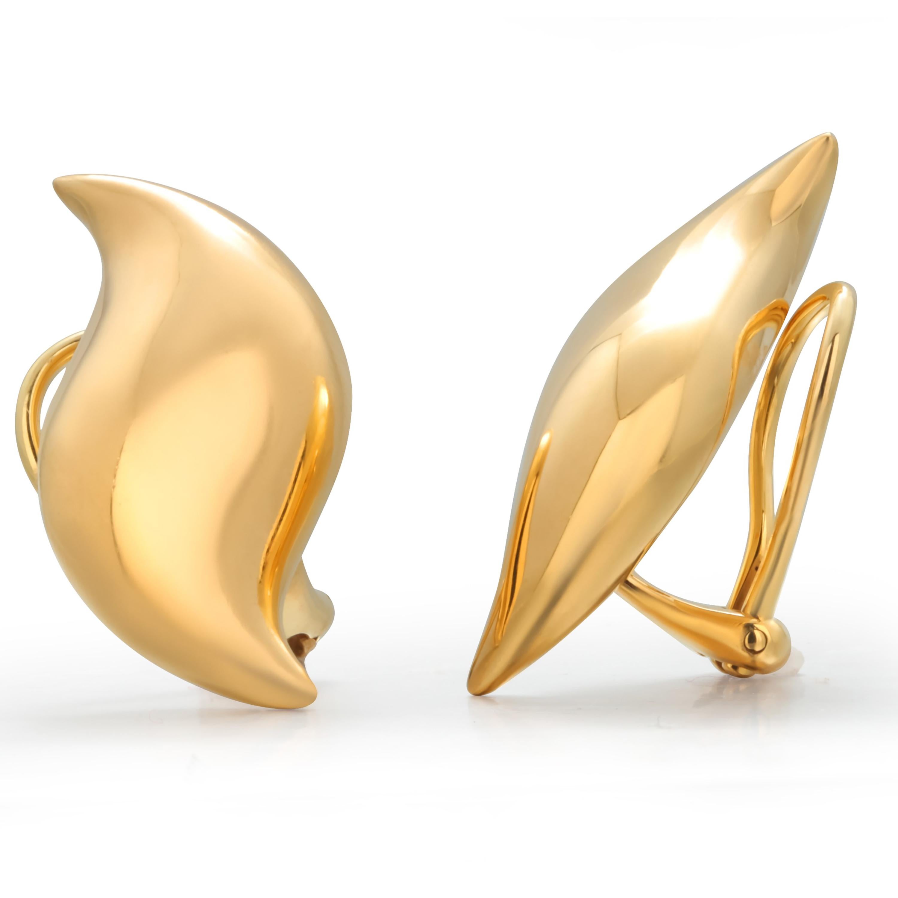 Tiffany and Co Elsa Peretti 1.5 Inch Long Earrings 18K Karat Yellow Gold For Sale 5