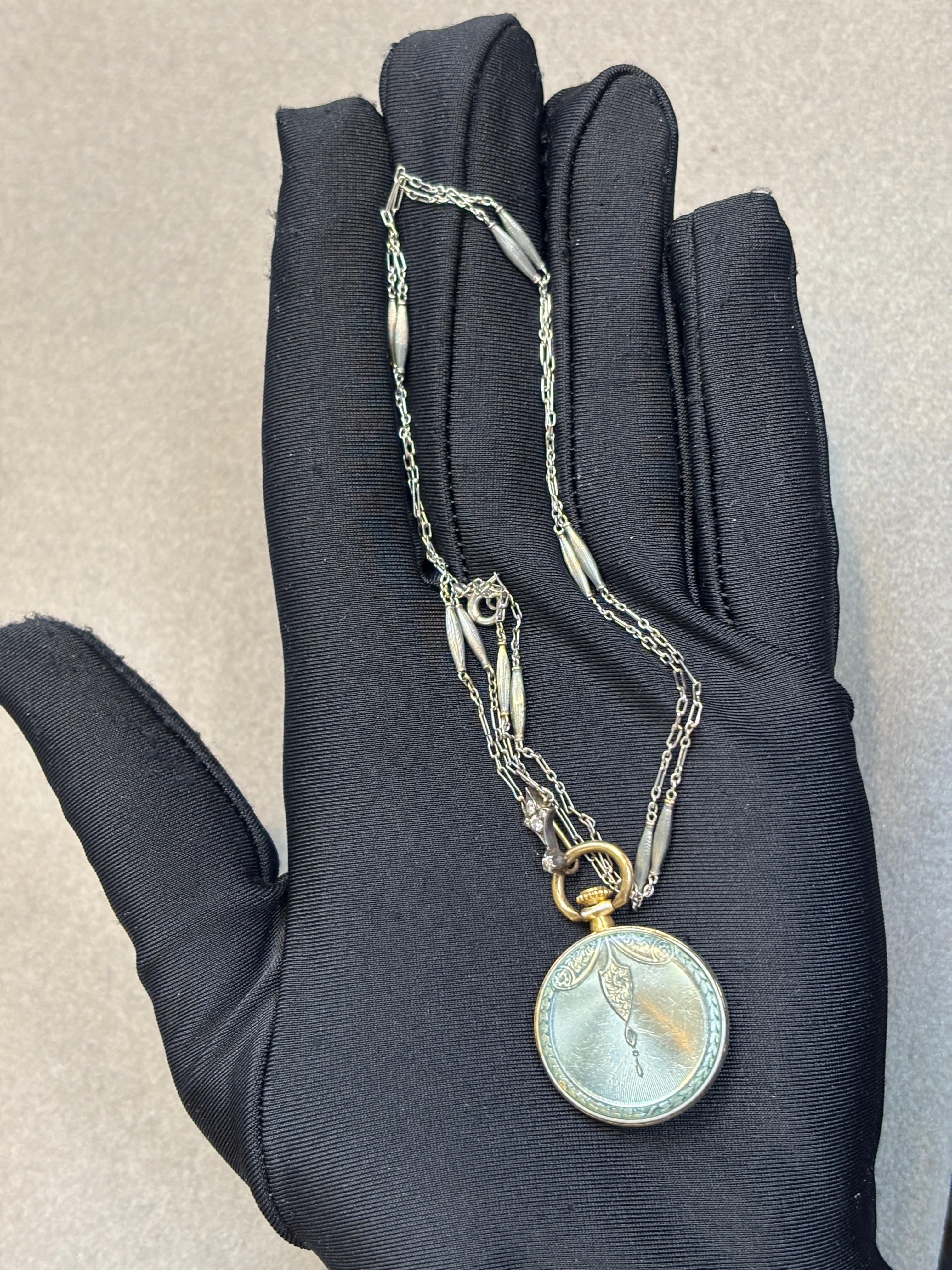 Tiffany und Co. Emaille-Taschenuhr-Halskette im Zustand „Hervorragend“ im Angebot in New York, NY